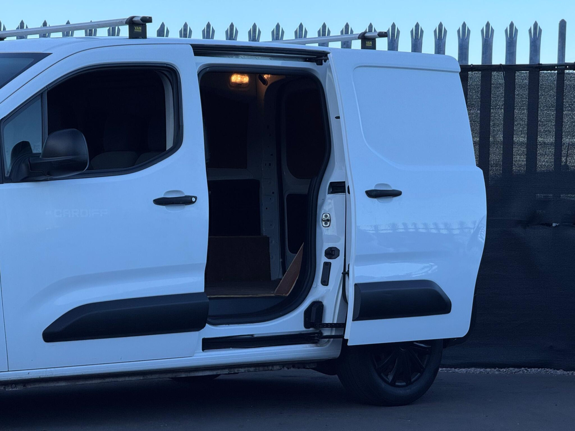 2020 Citroen Berlingo image 13