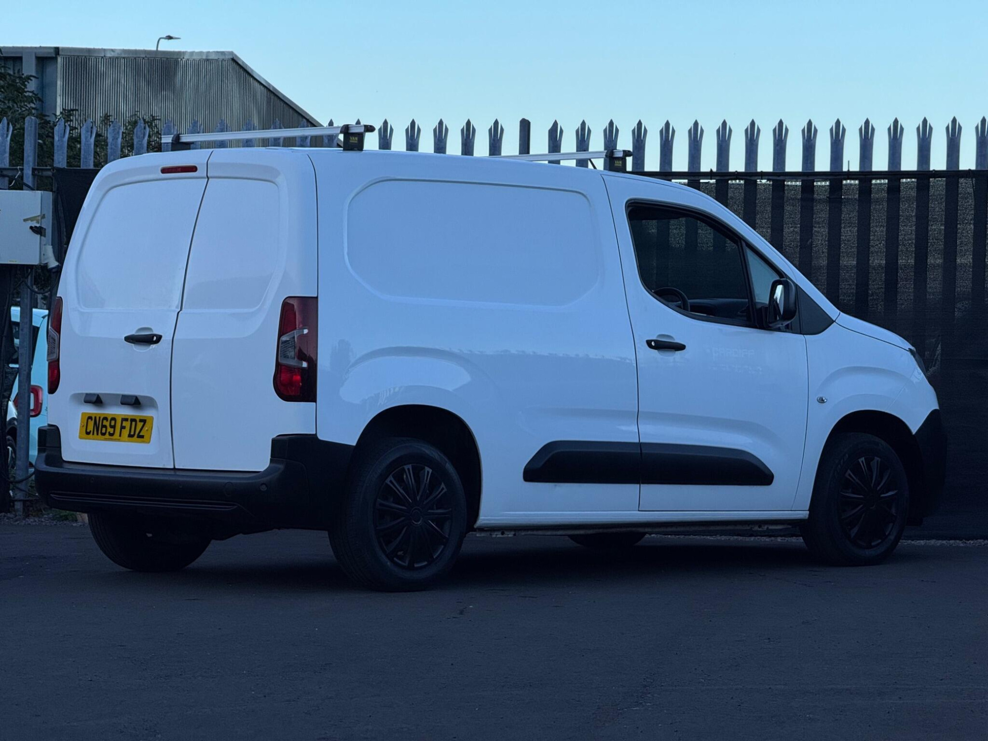 2020 Citroen Berlingo image 8