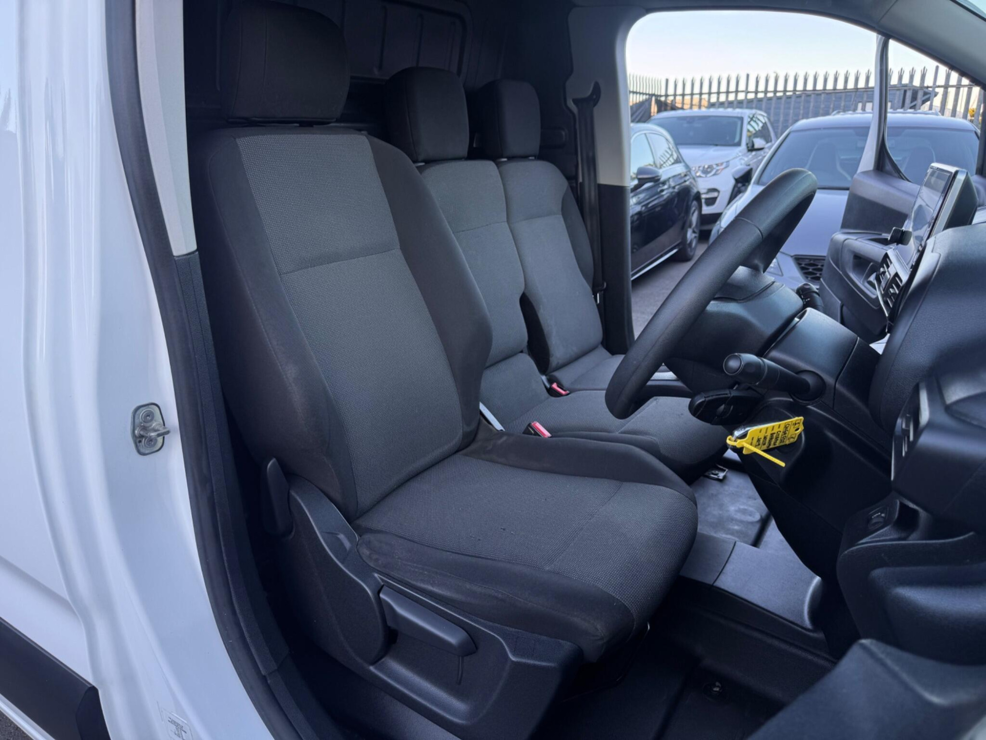 2020 Citroen Berlingo image 4
