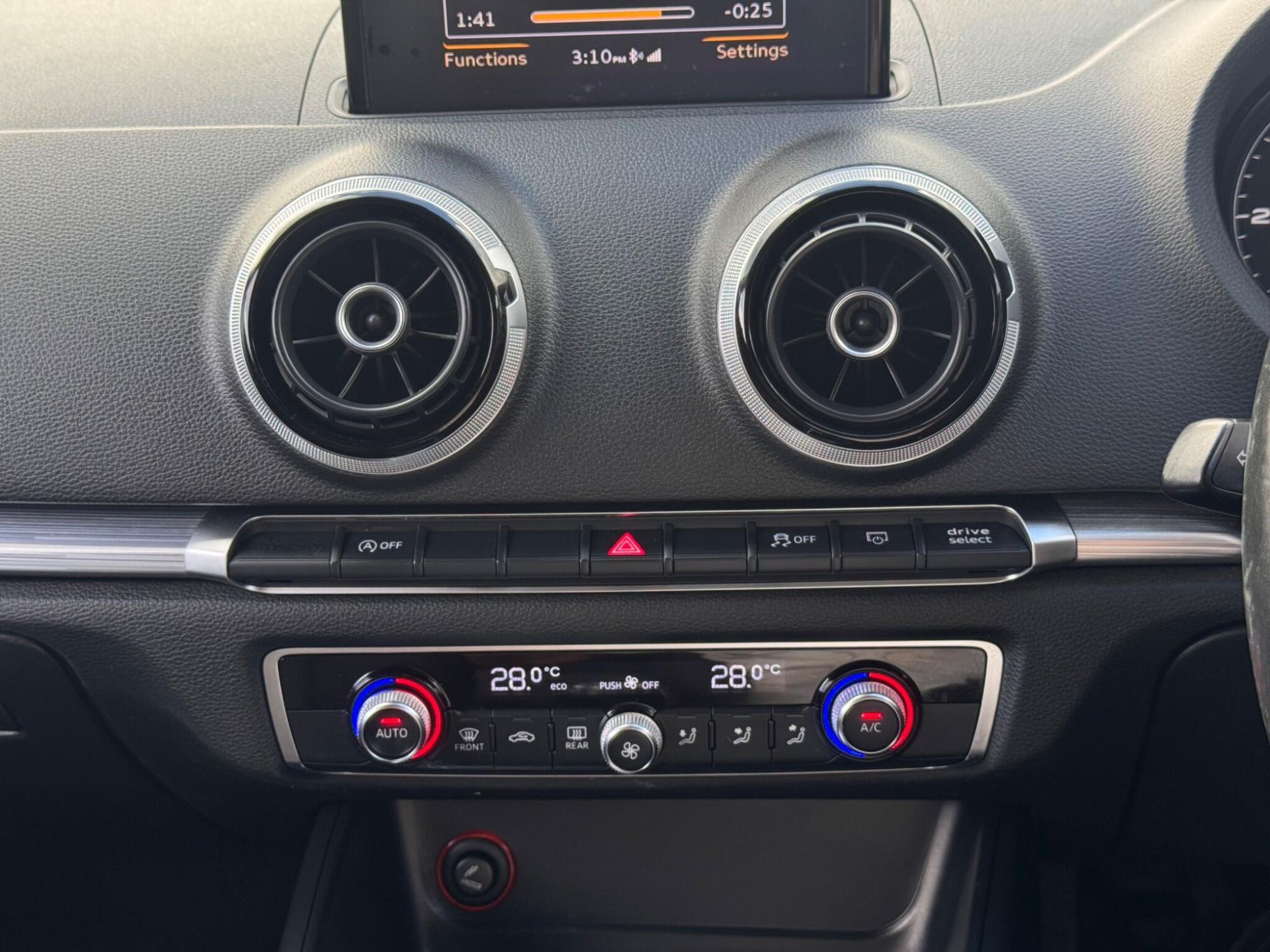 2012 Audi A3 image 21