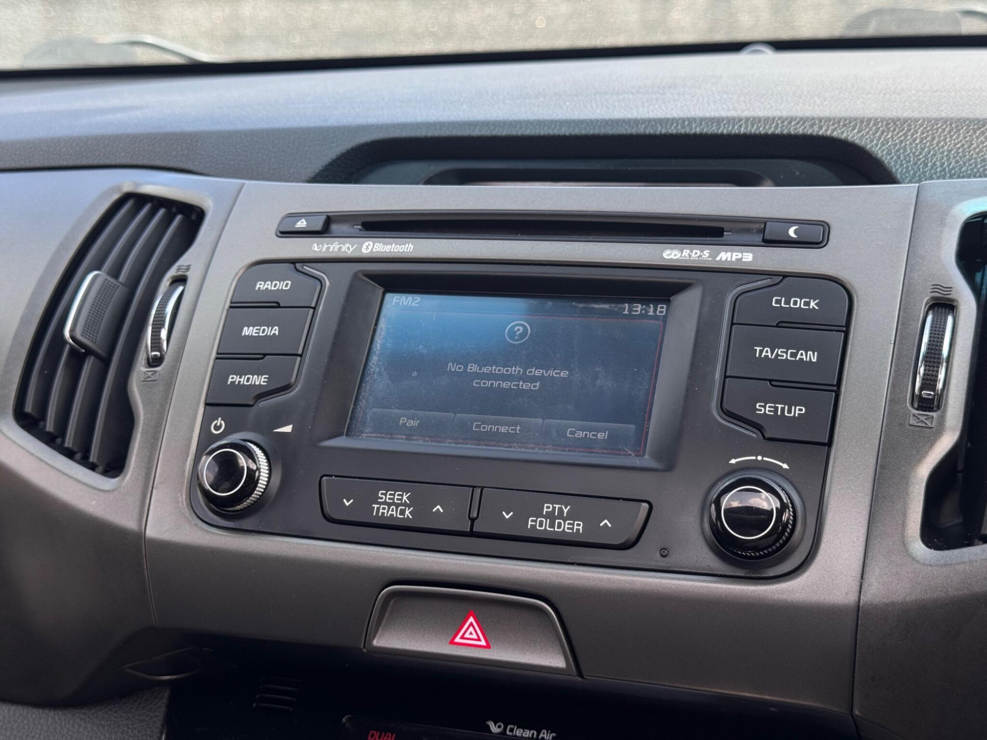 2014 Kia Sportage image 28