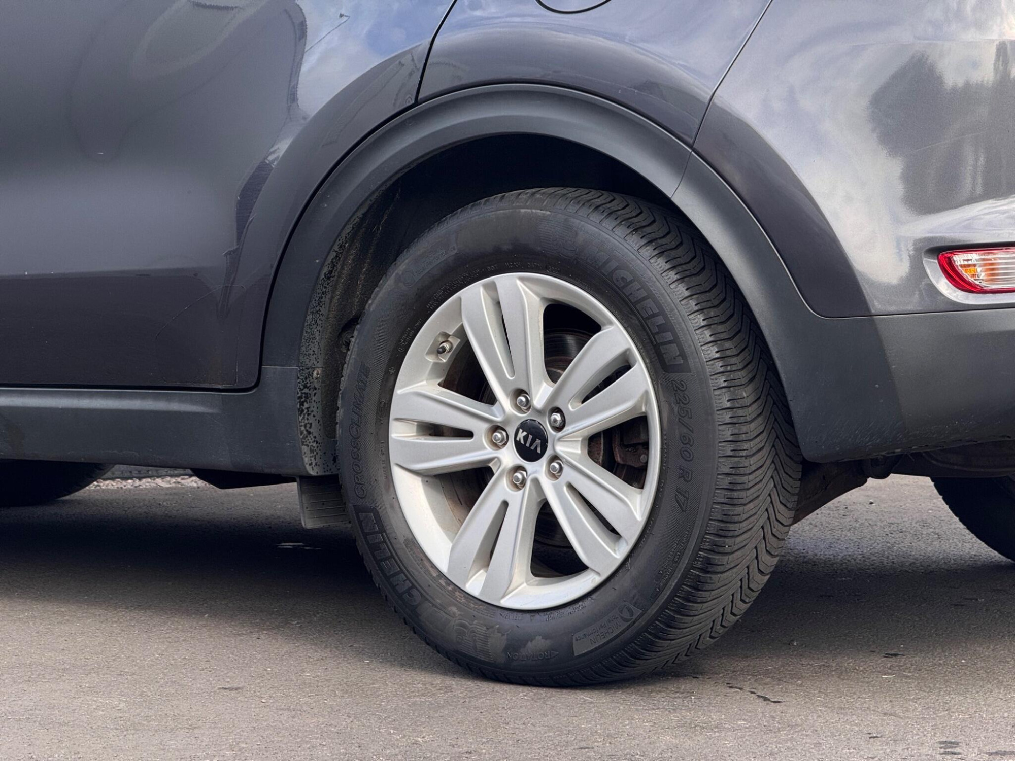 2016 Kia Sportage image 33