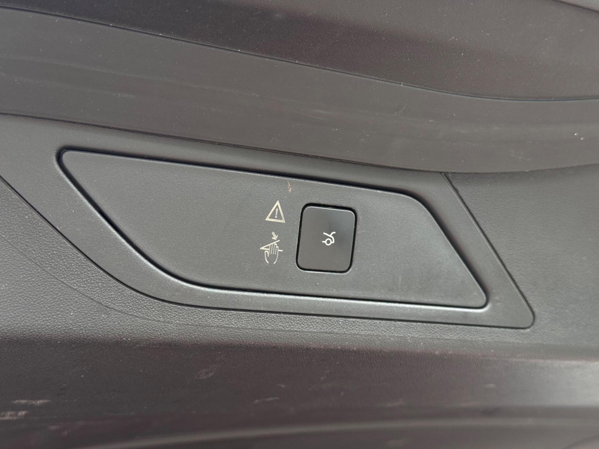 2019 Citroen Grand C4 SpaceTourer image 24