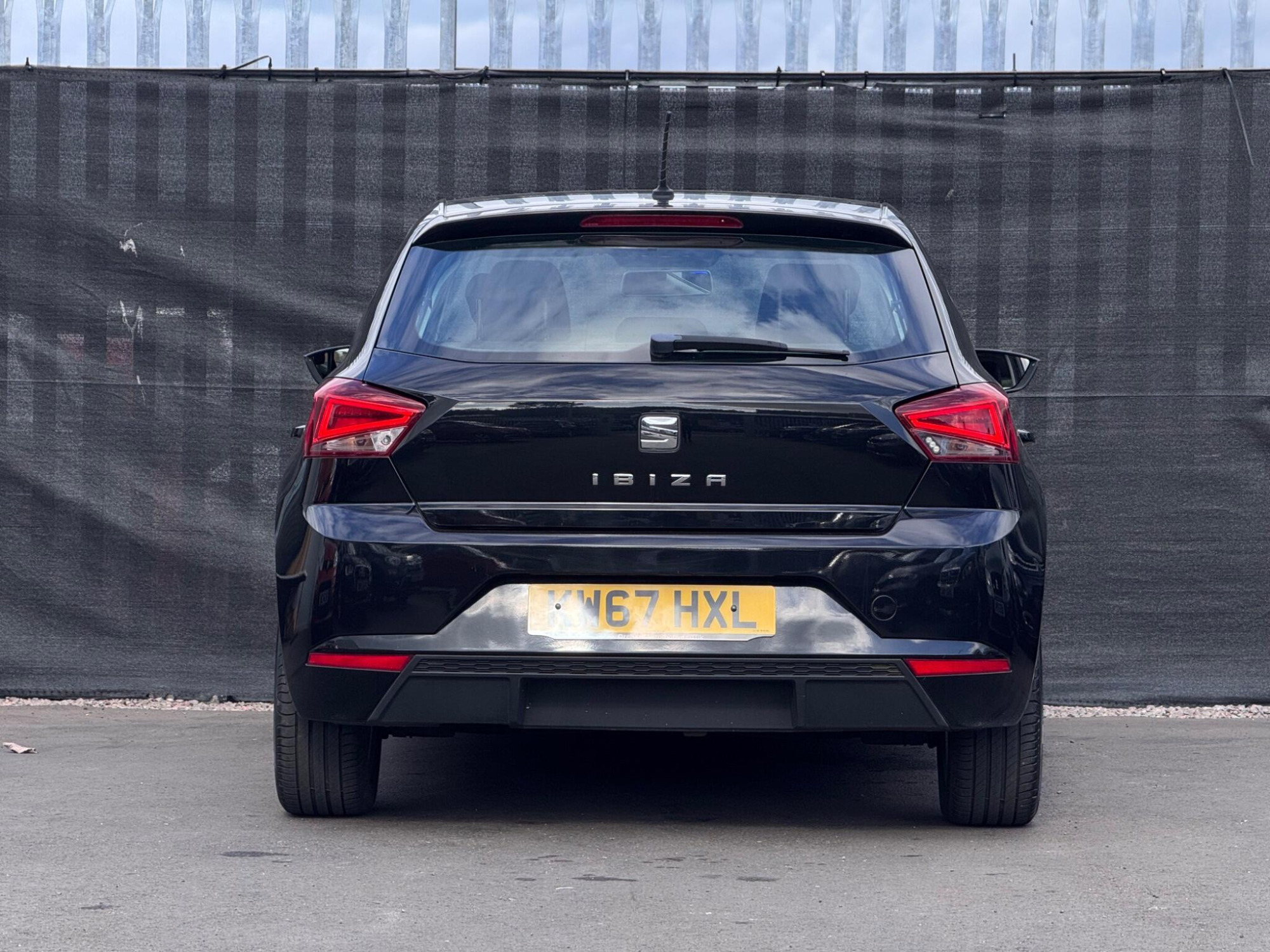 2017 SEAT Ibiza image 8