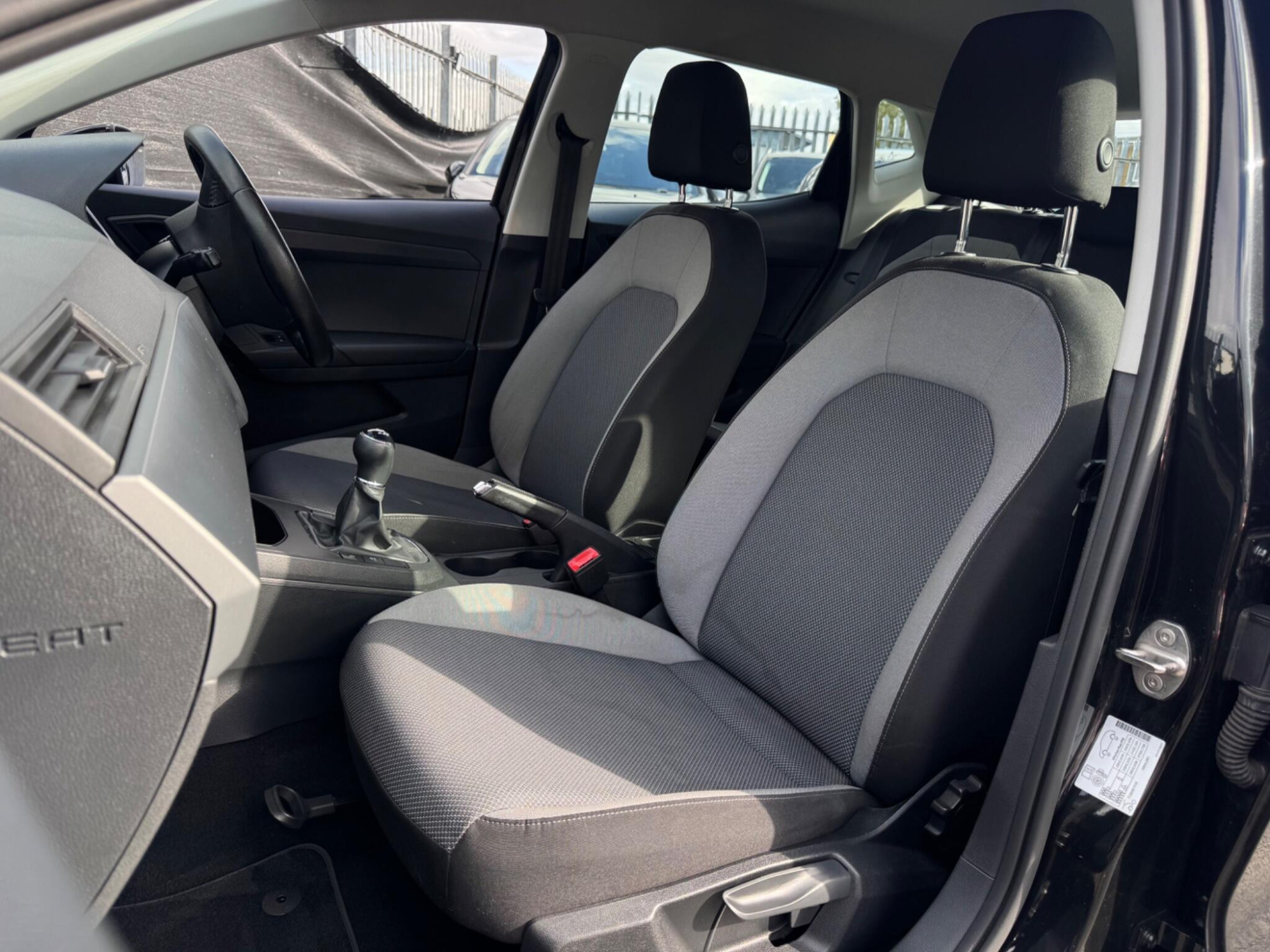 2017 SEAT Ibiza image 18