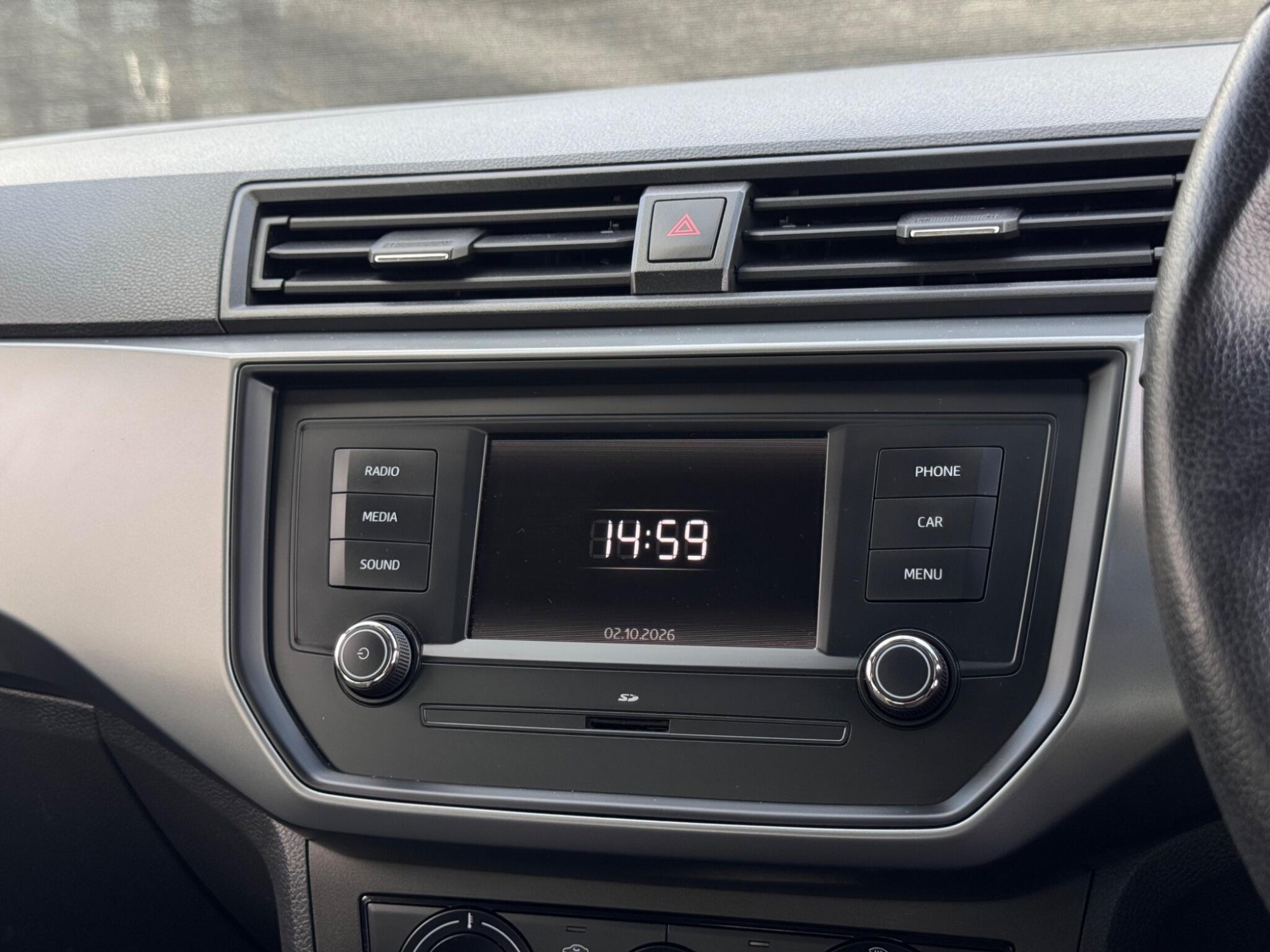 2017 SEAT Ibiza image 24