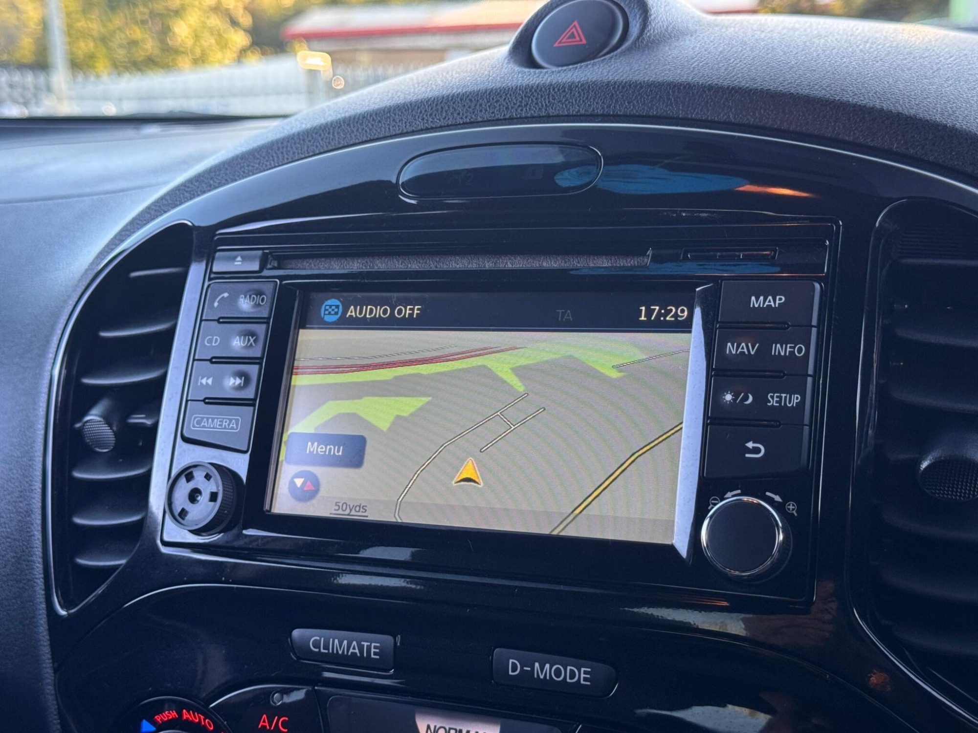 2015 Nissan Juke image 20