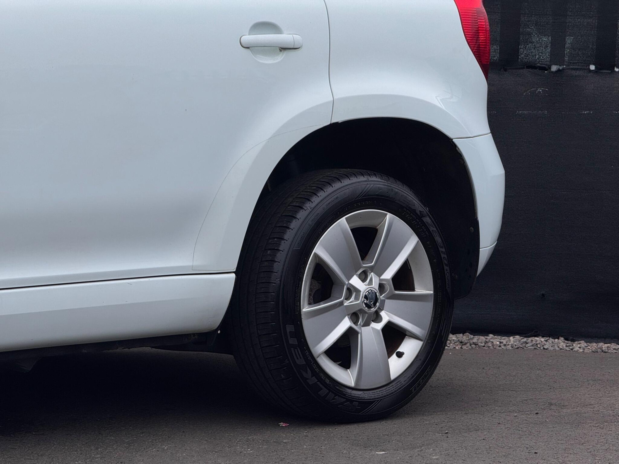 2014 Skoda Yeti image 10