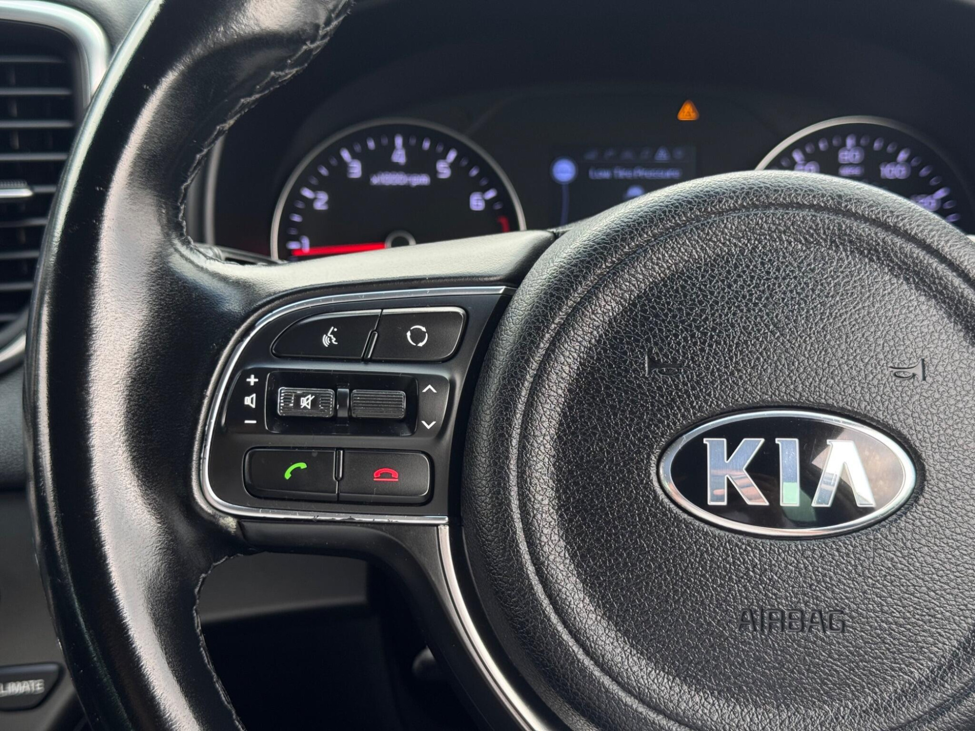 2017 Kia Sportage image 17