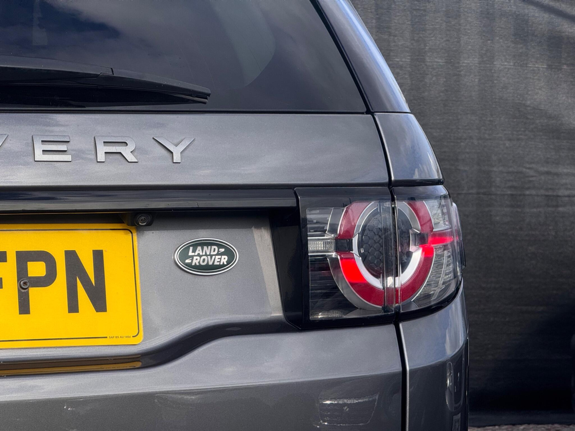 2018 Land Rover Discovery Sport image 30