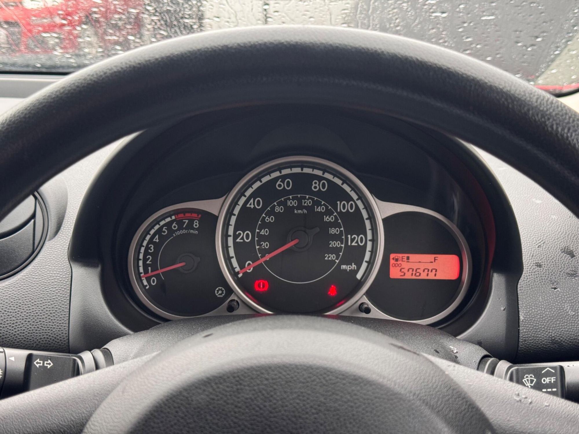2011 Mazda Mazda2 image 21
