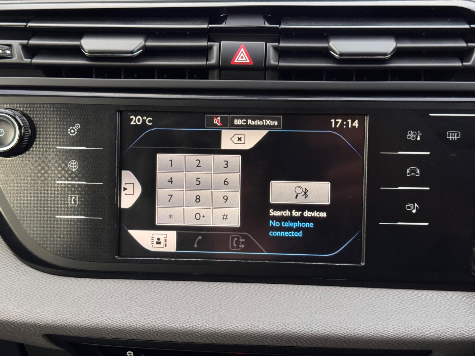 2015 Citroen Grand C4 Picasso image 25
