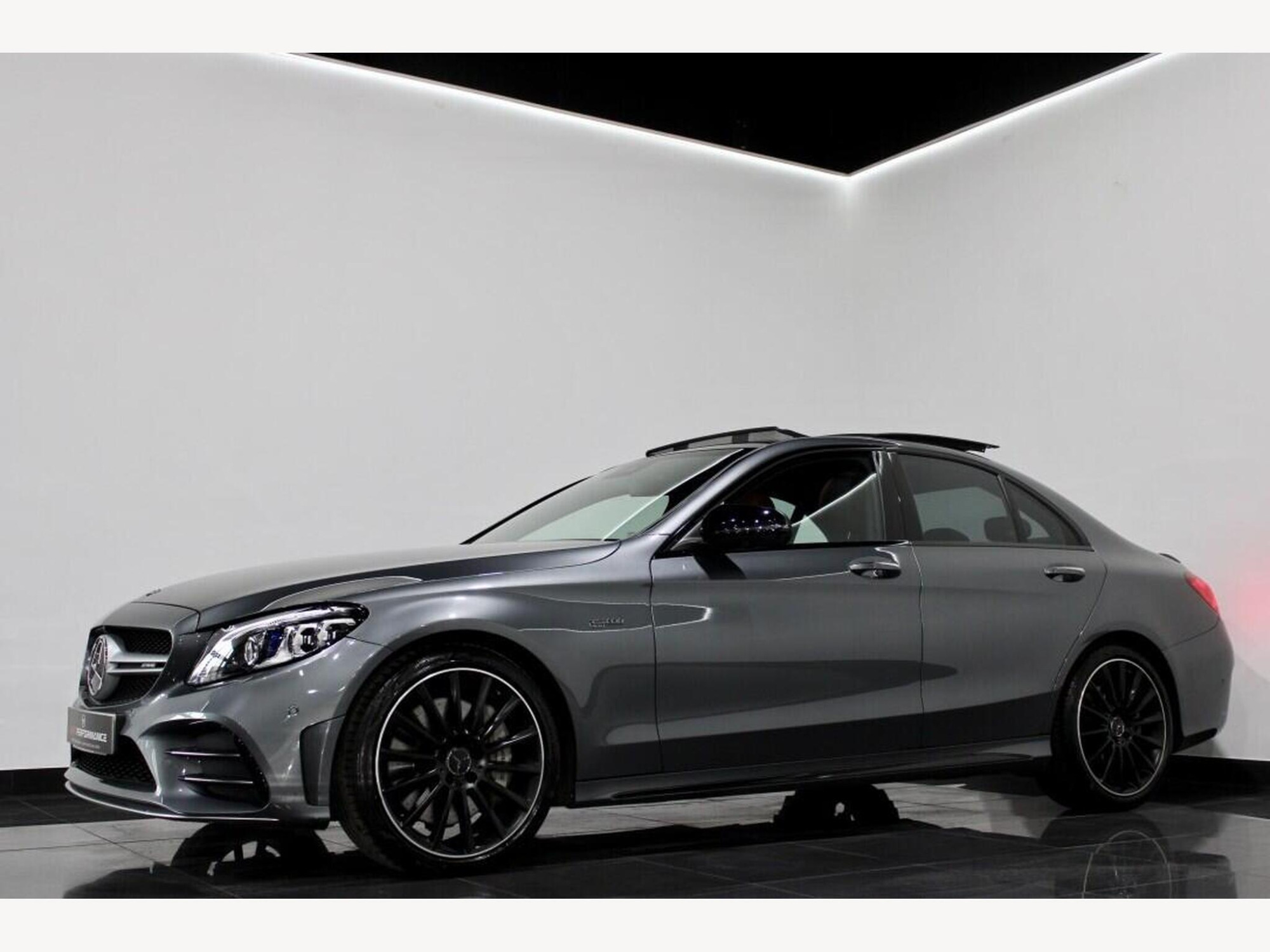 2019 Mercedes-Benz C Class image 3