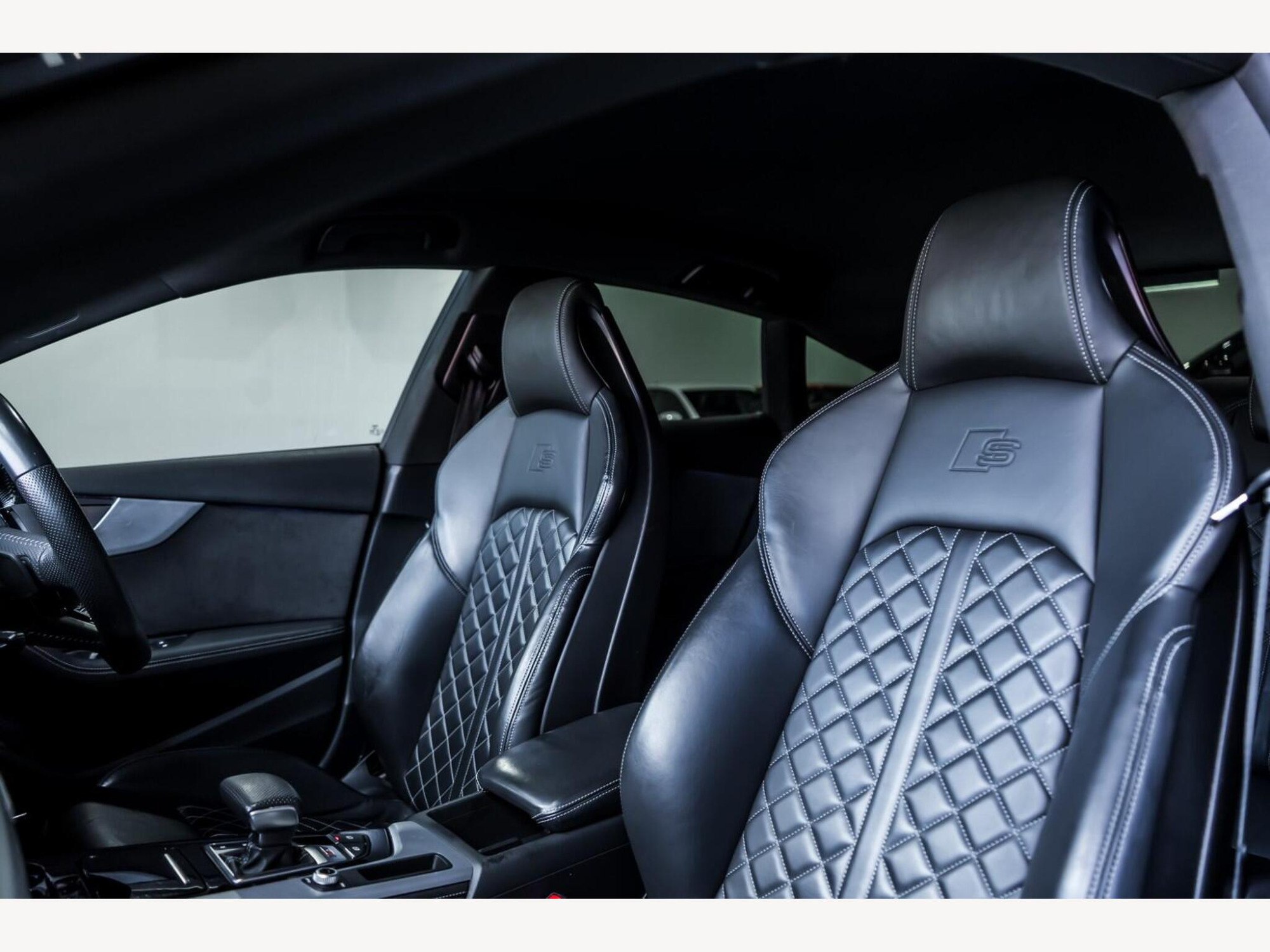 2020 Audi S5 image 9