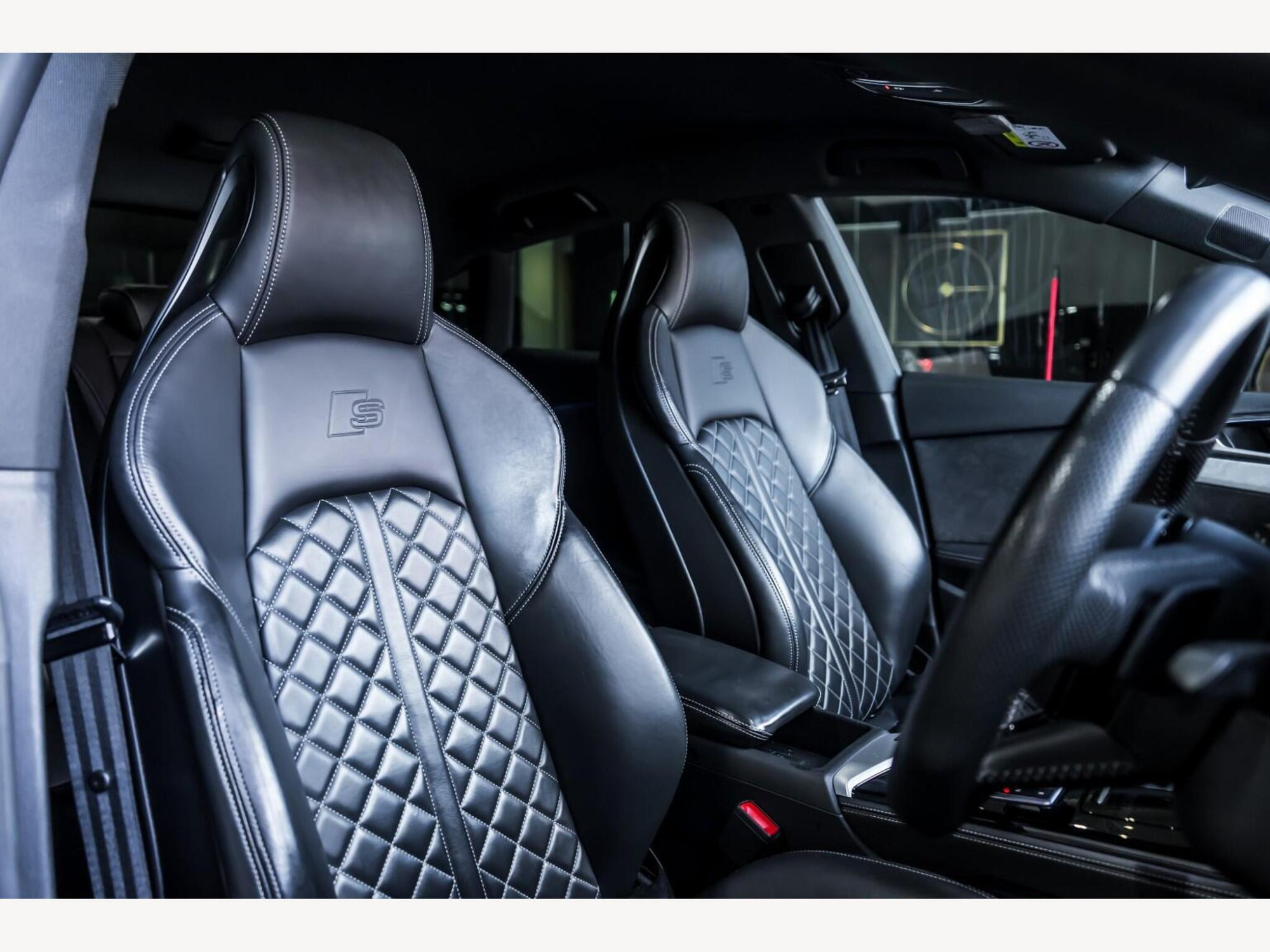 2020 Audi S5 image 8