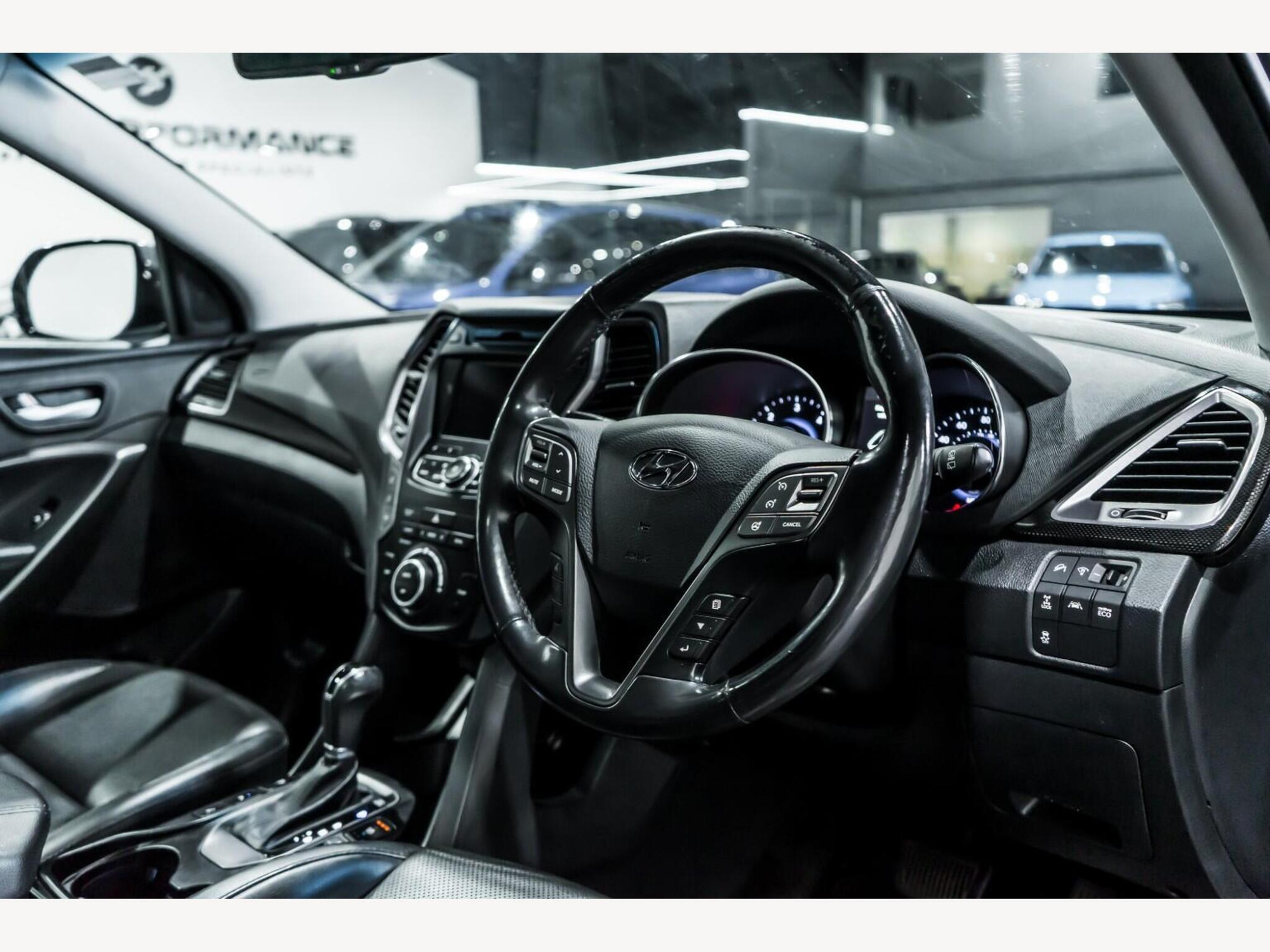 2015 Hyundai SANTA FE image 8