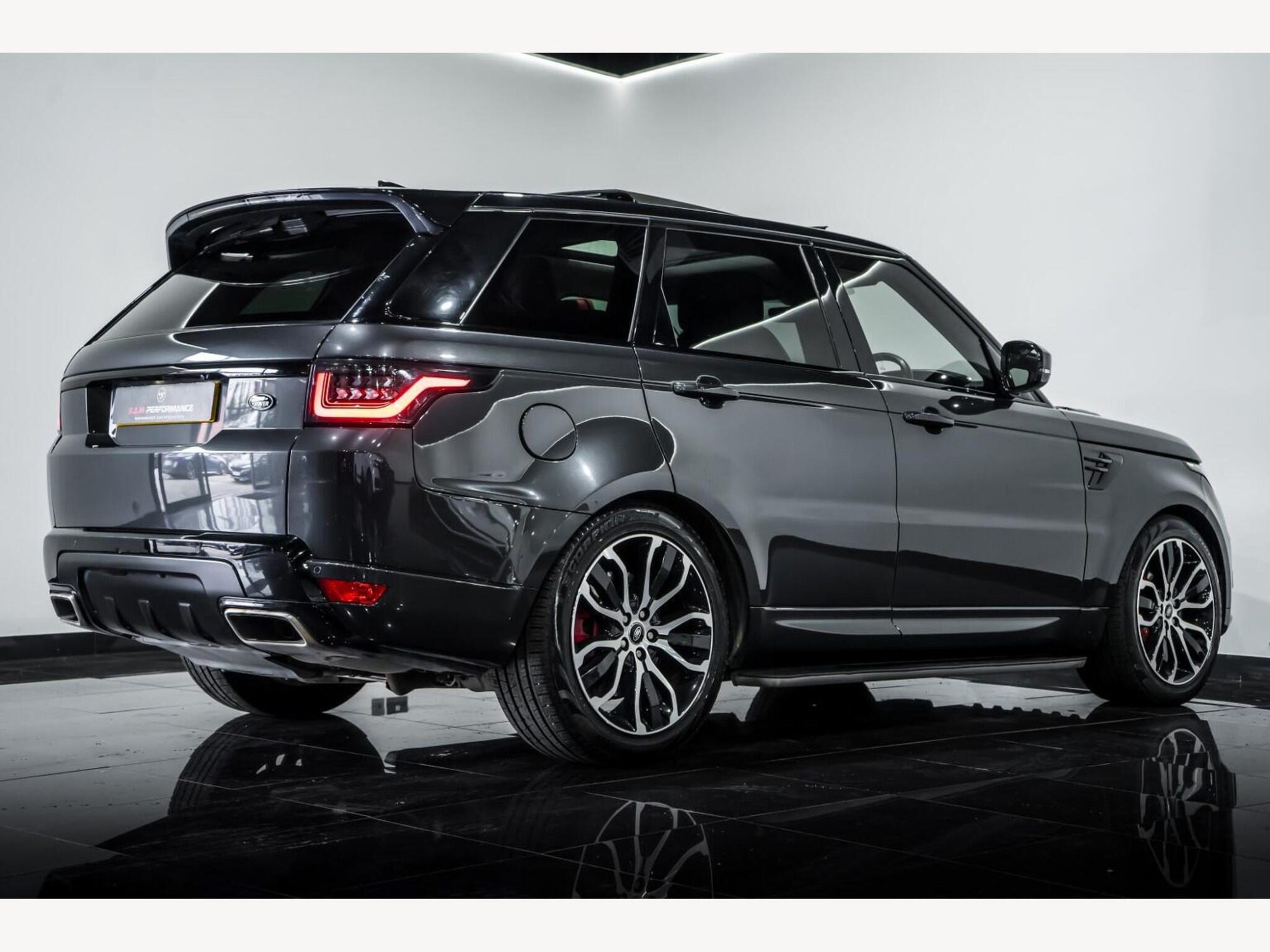 2019 Land Rover RANGE ROVER SPORT image 6