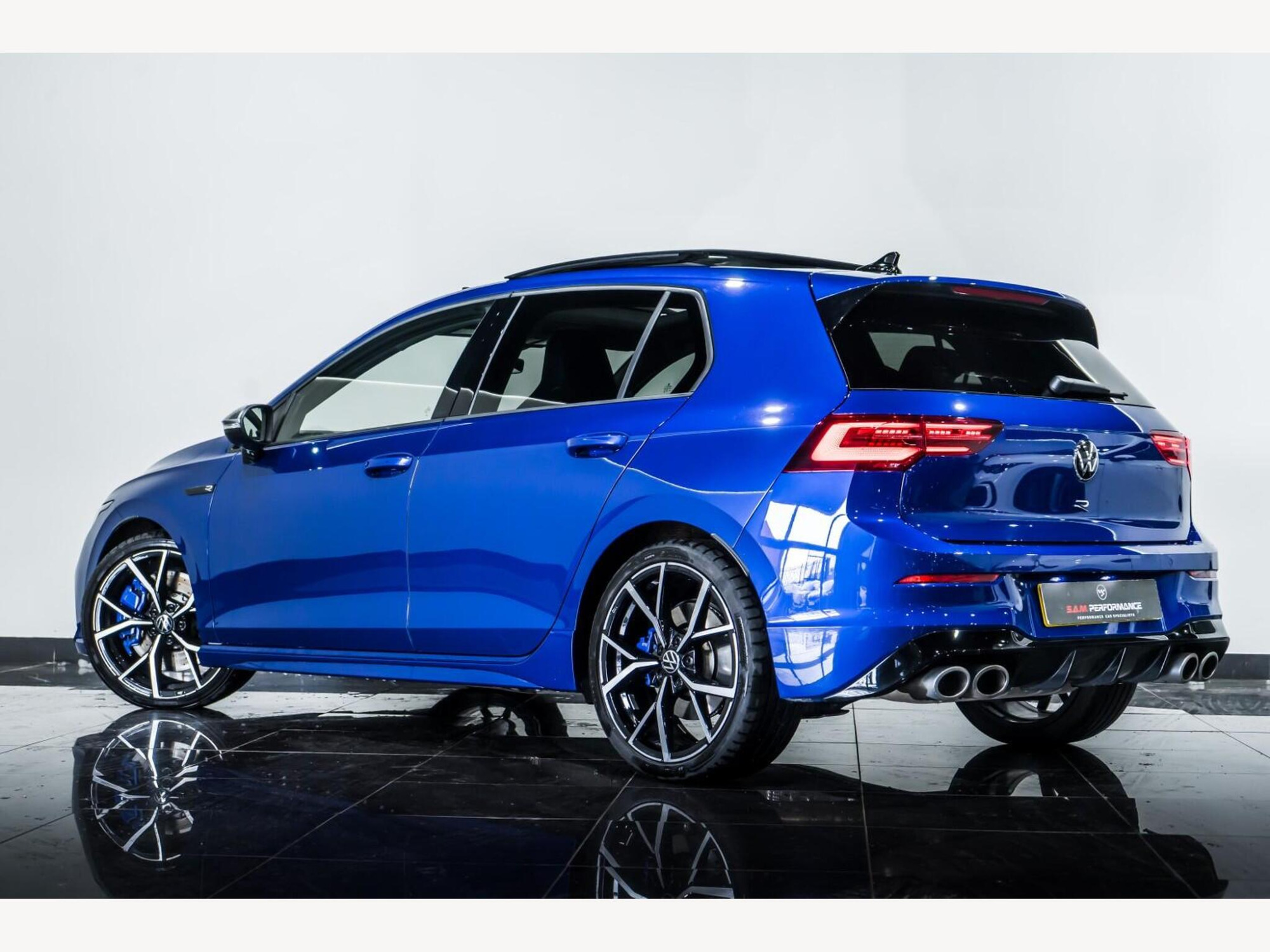 2024 Volkswagen GOLF image 4