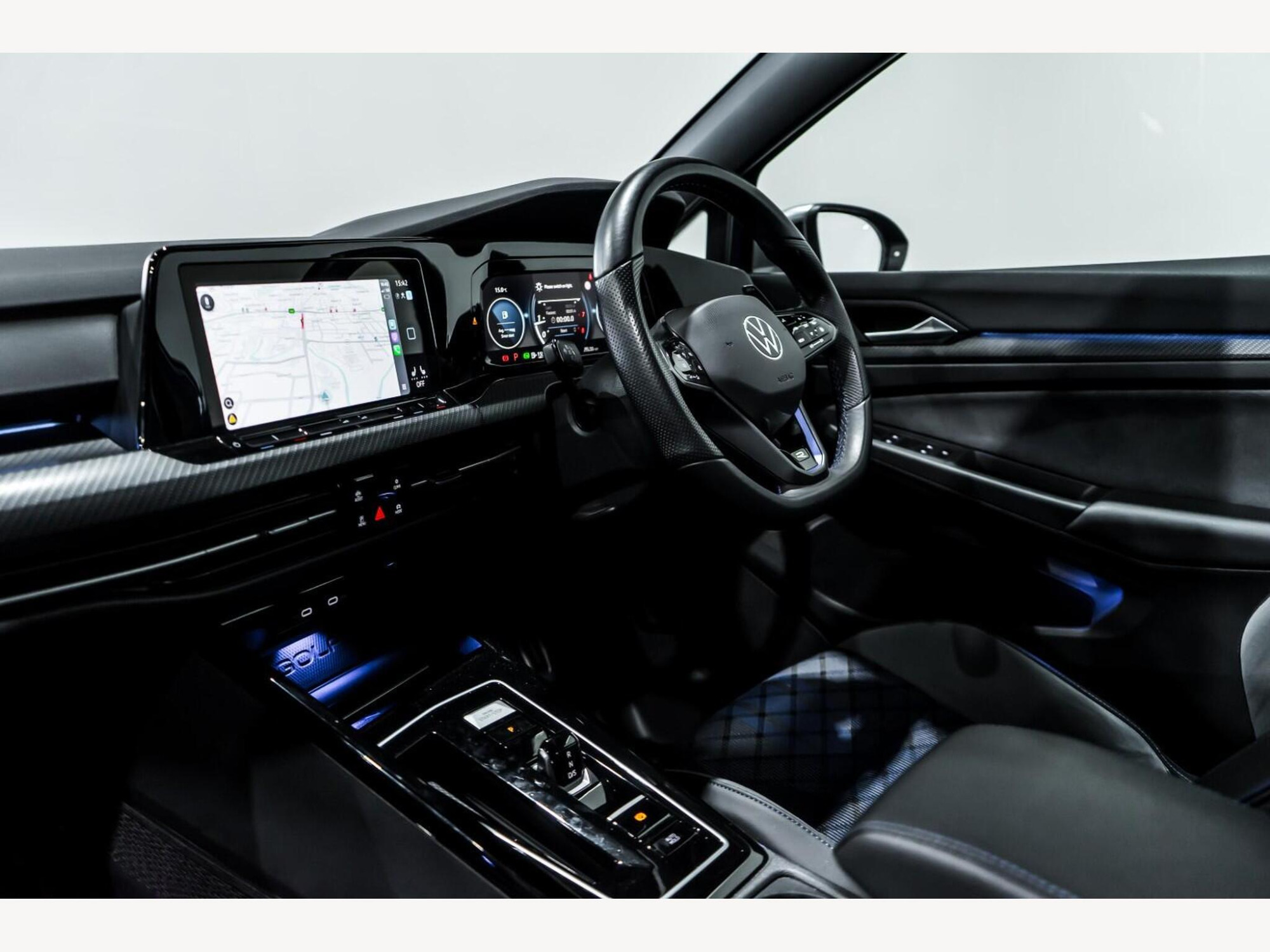 2024 Volkswagen GOLF image 15