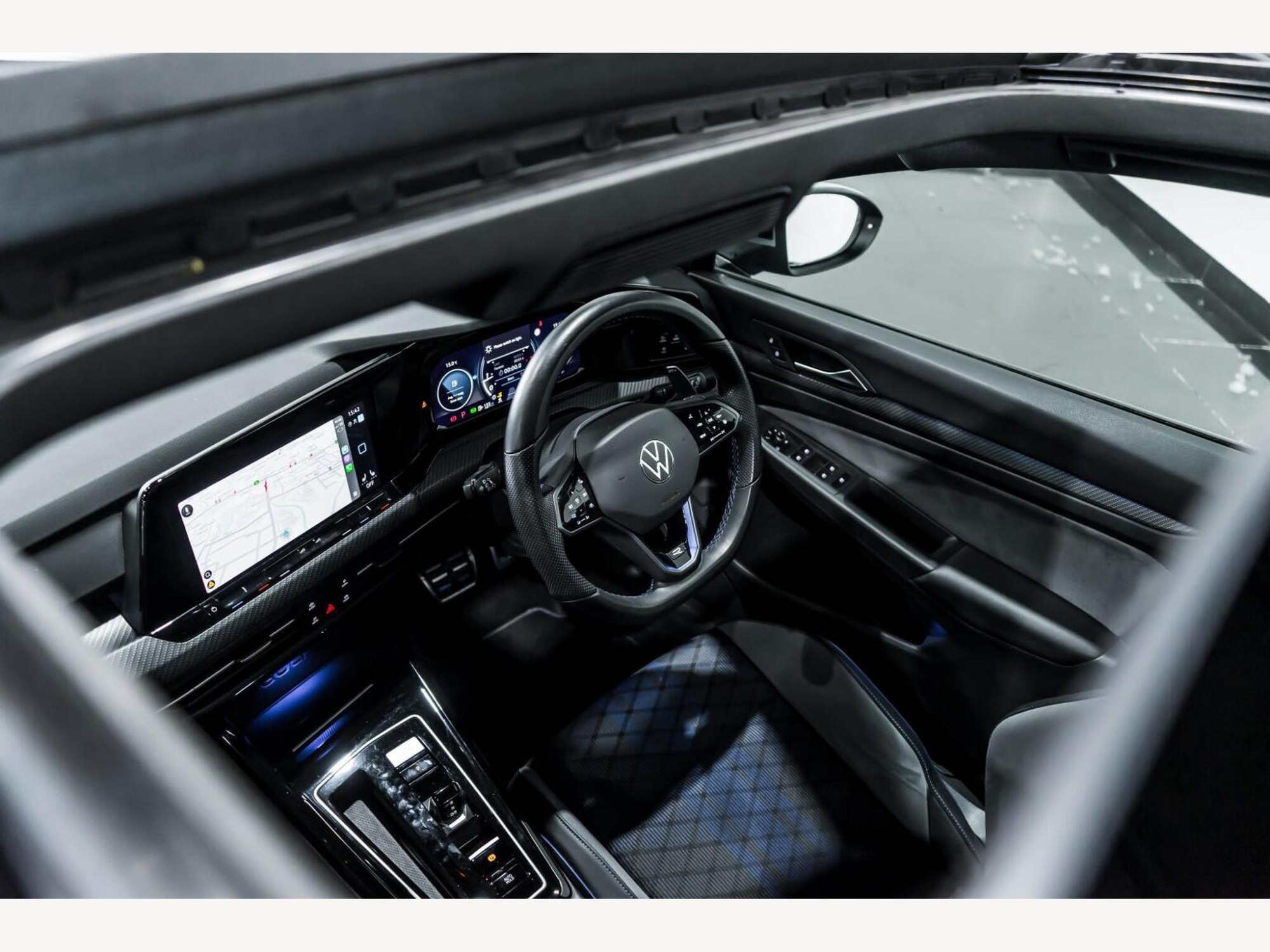 2024 Volkswagen GOLF image 11
