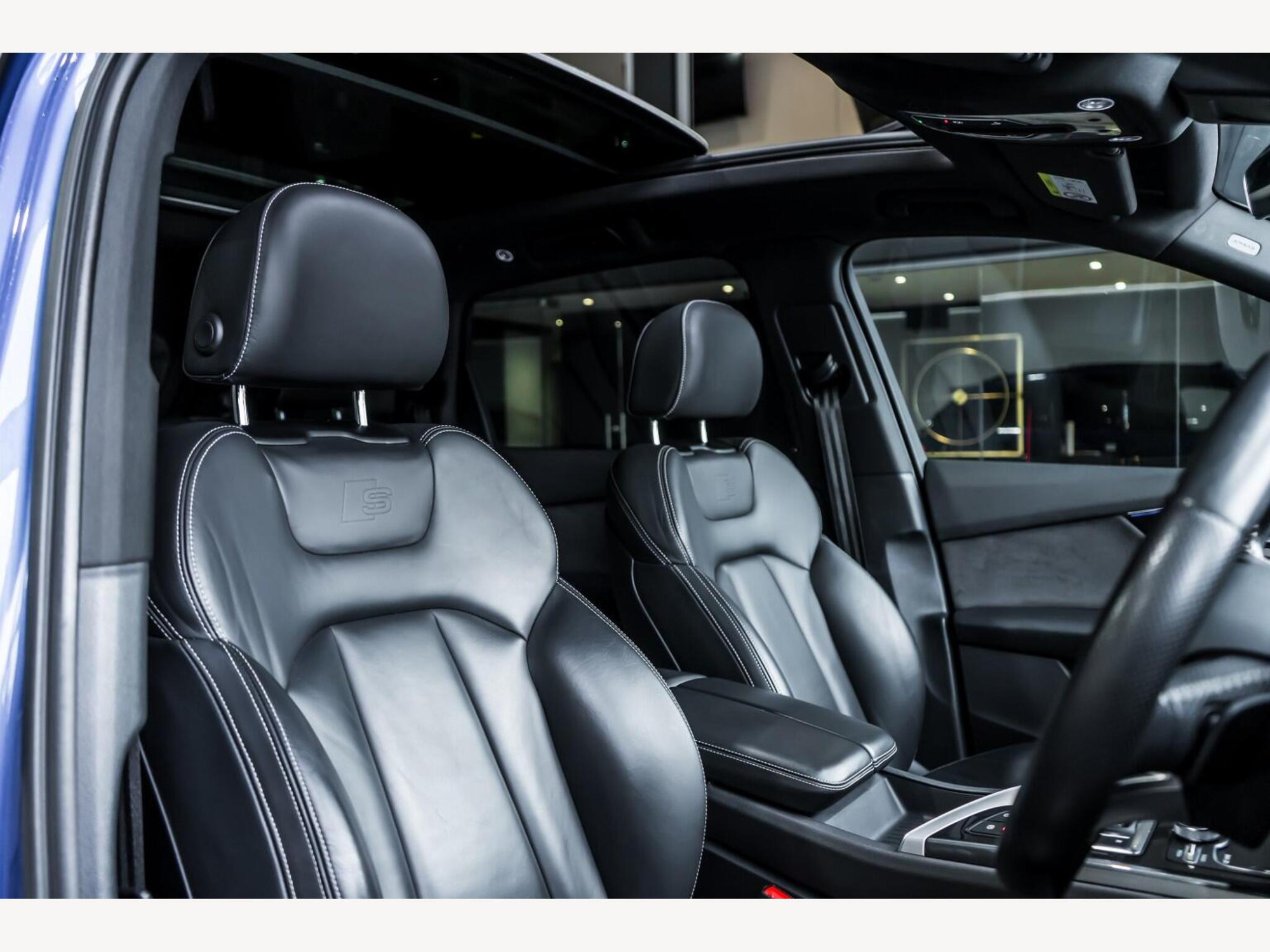 2017 Audi Q7 image 11