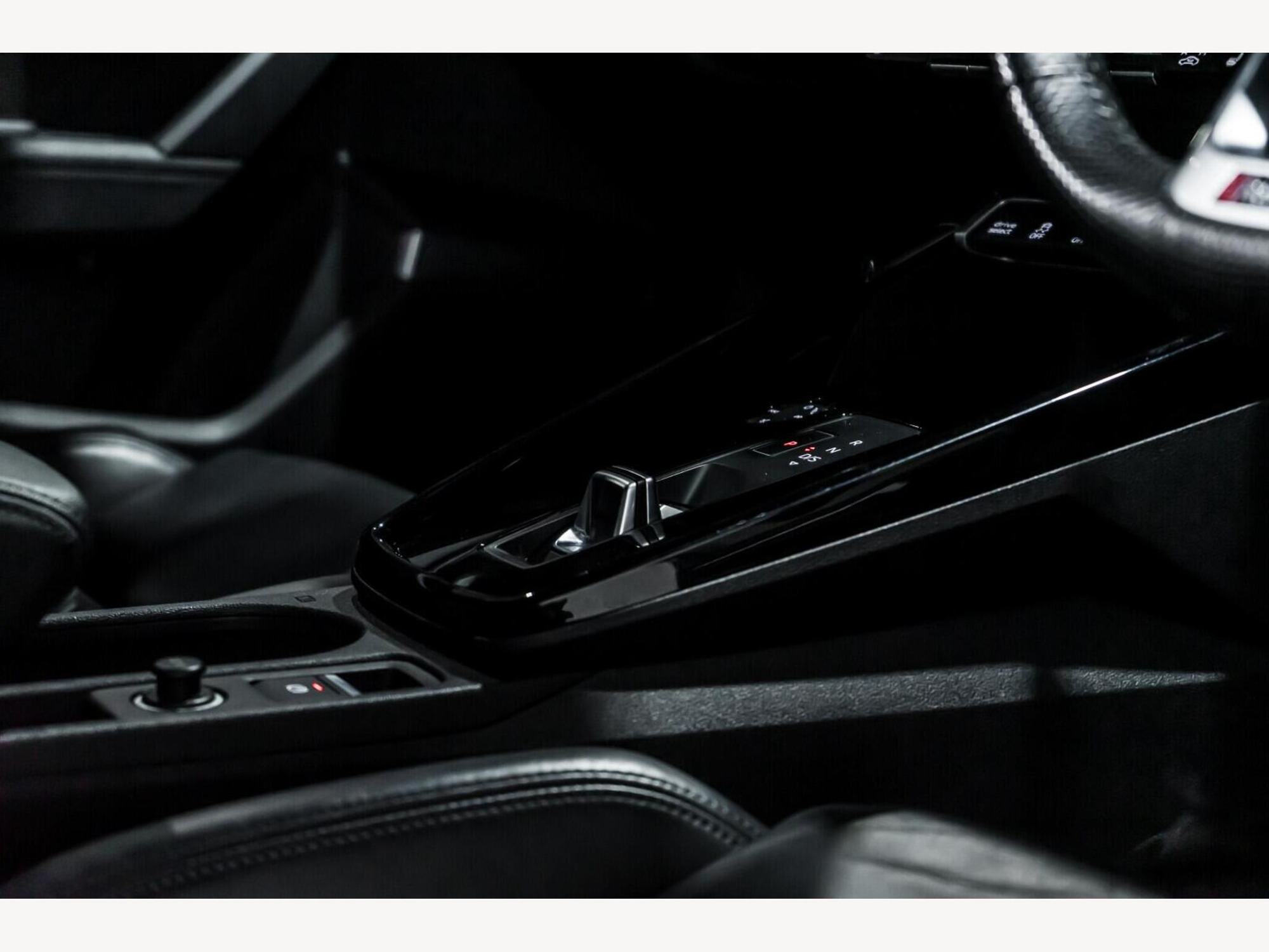 2022 Audi RS3 image 17