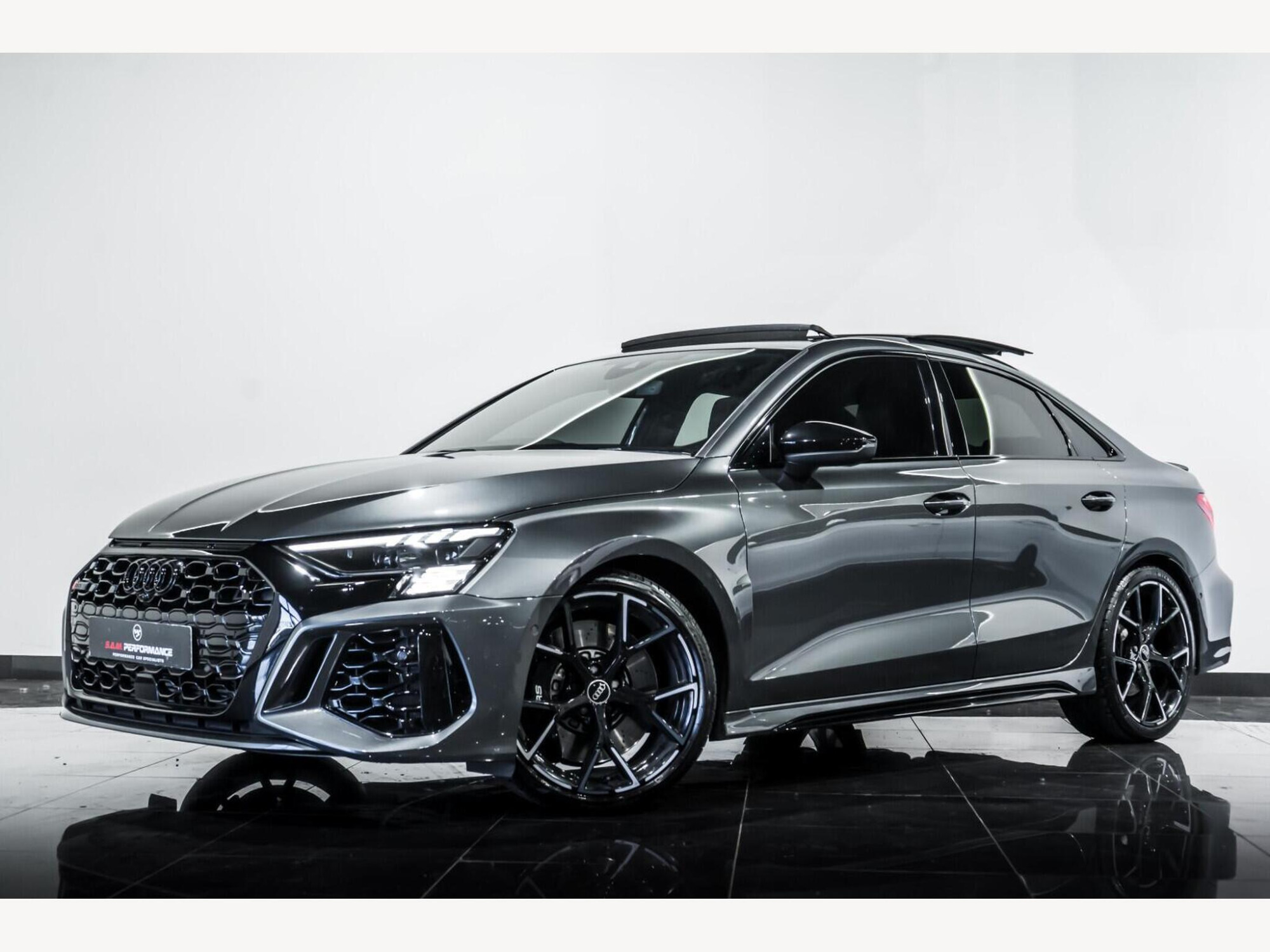 2022 Audi RS3 image 2