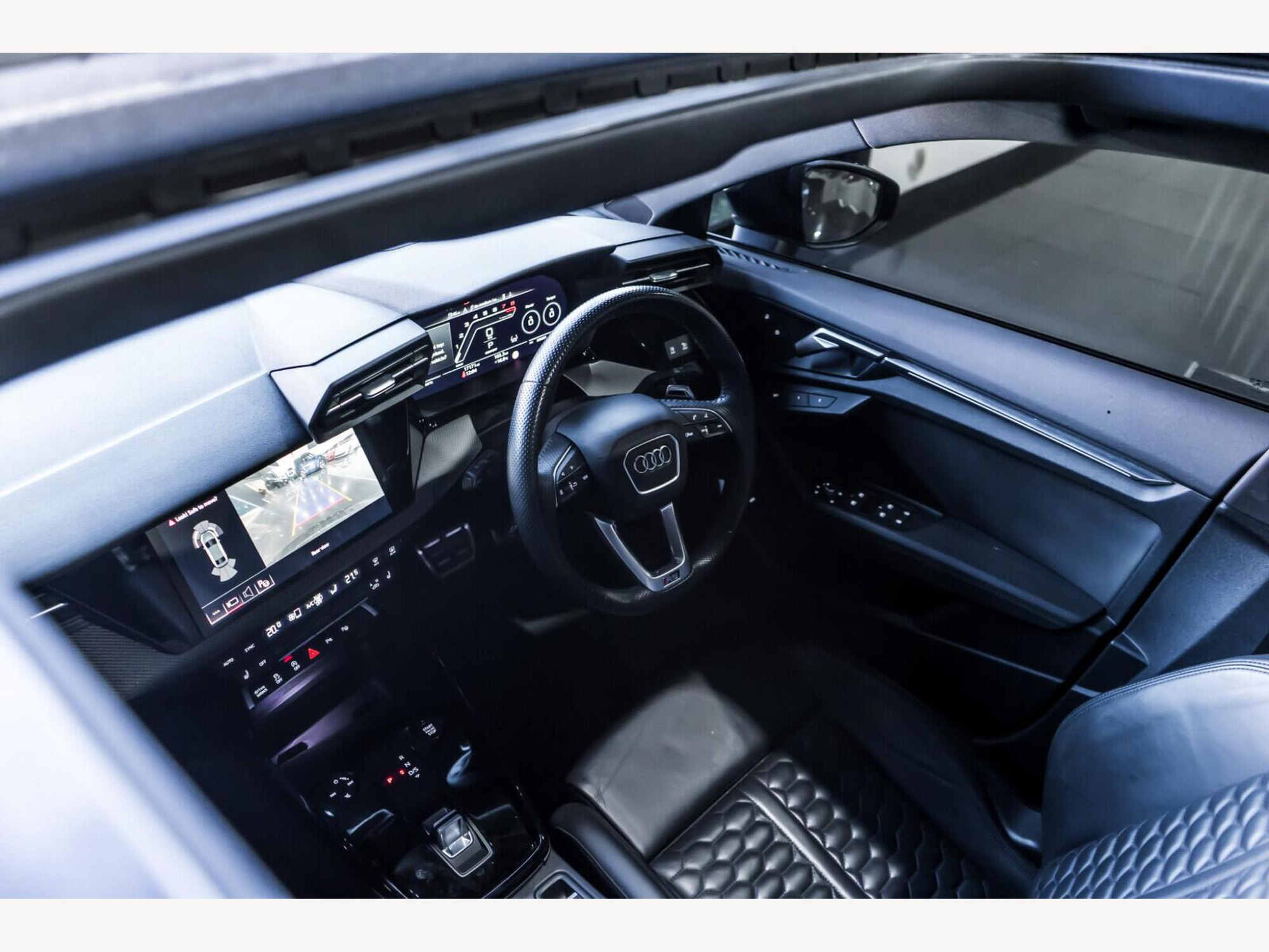 2022 Audi RS3 image 12