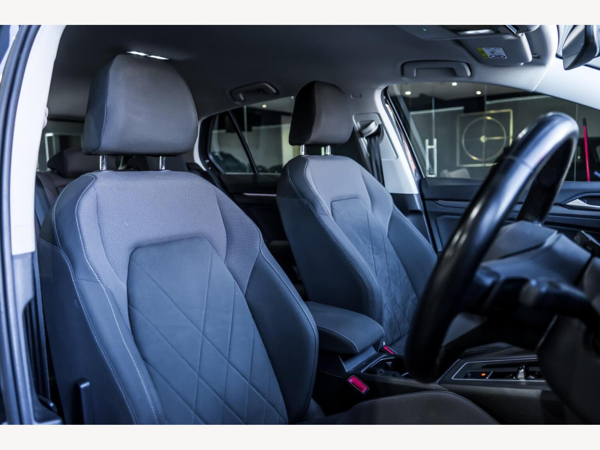 2020 Volkswagen GOLF image 11