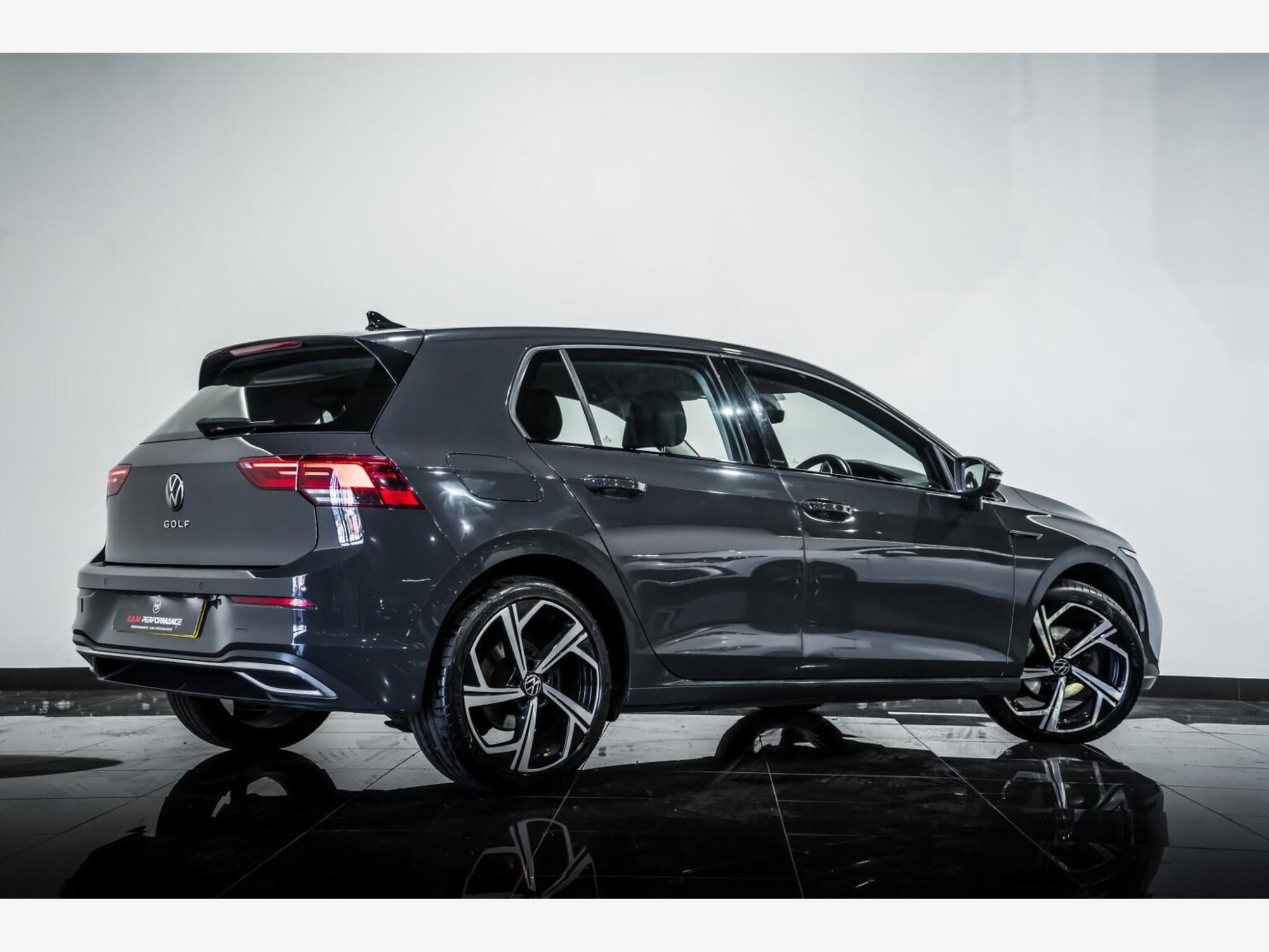 2020 Volkswagen GOLF image 3