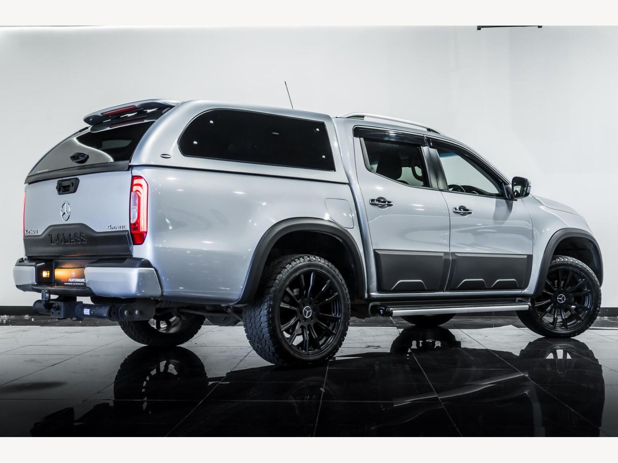 2019 Mercedes-Benz X CLASS image 3