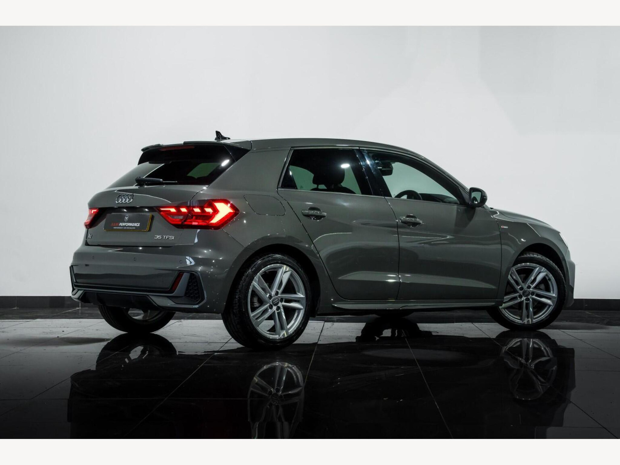 2019 Audi A1 image 3