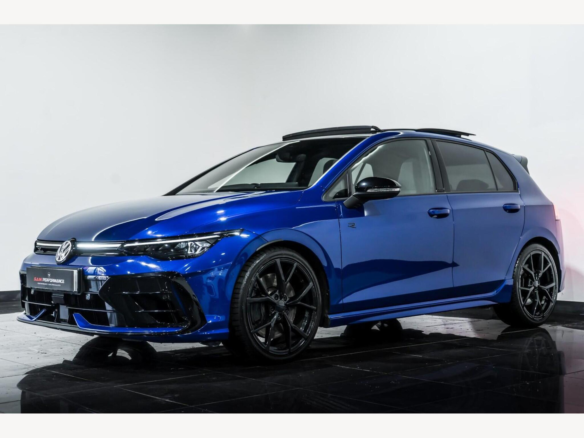 2025 Volkswagen GOLF image 5