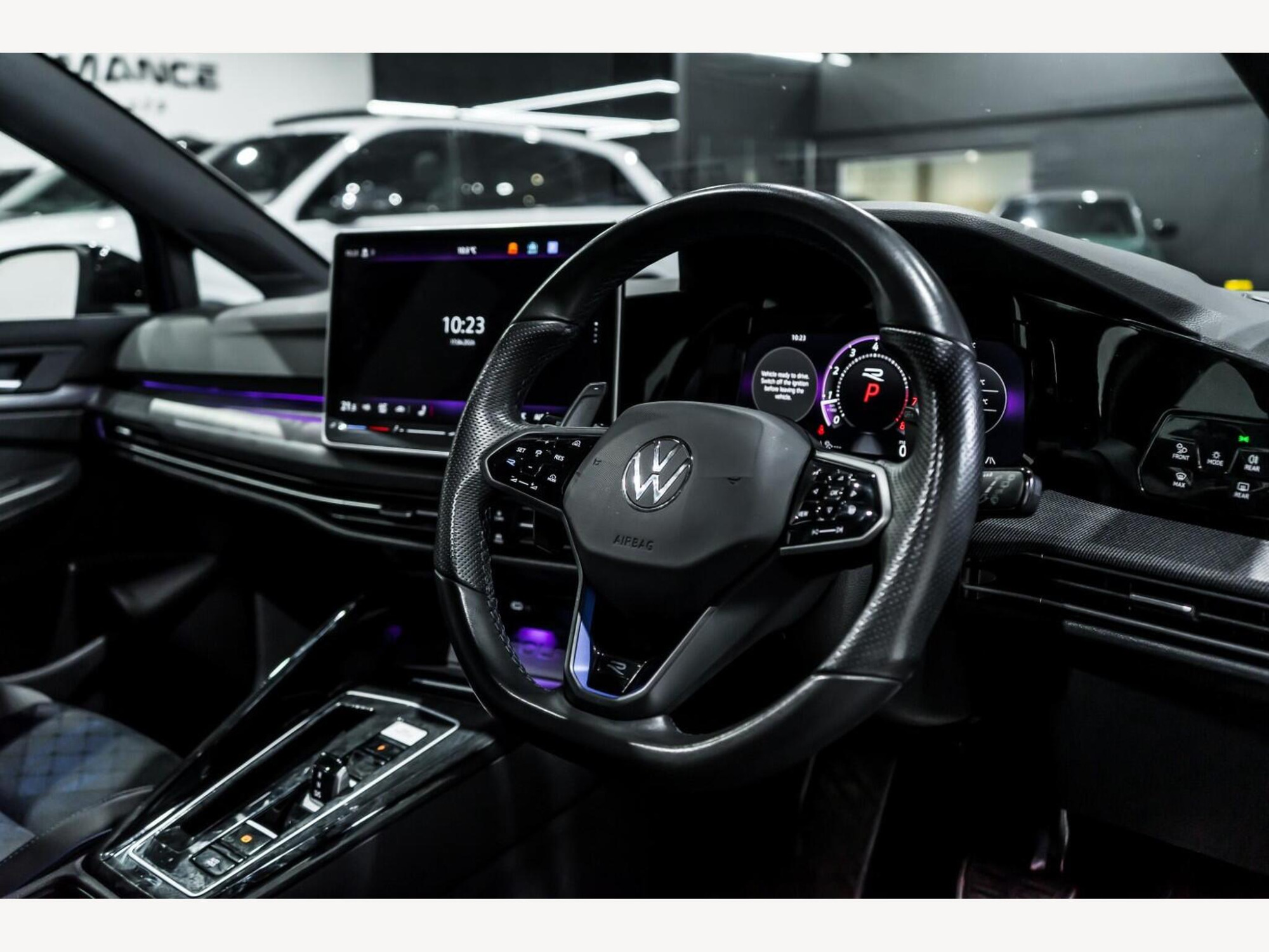 2025 Volkswagen GOLF image 9