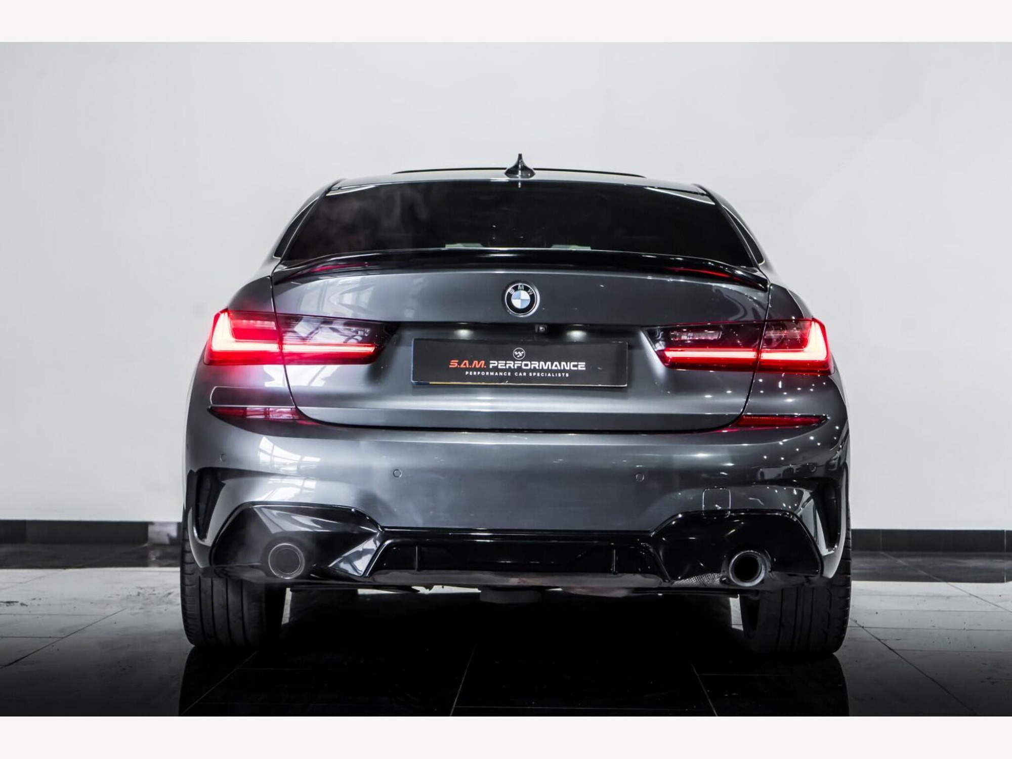 2020 BMW 3 SERIES image 8