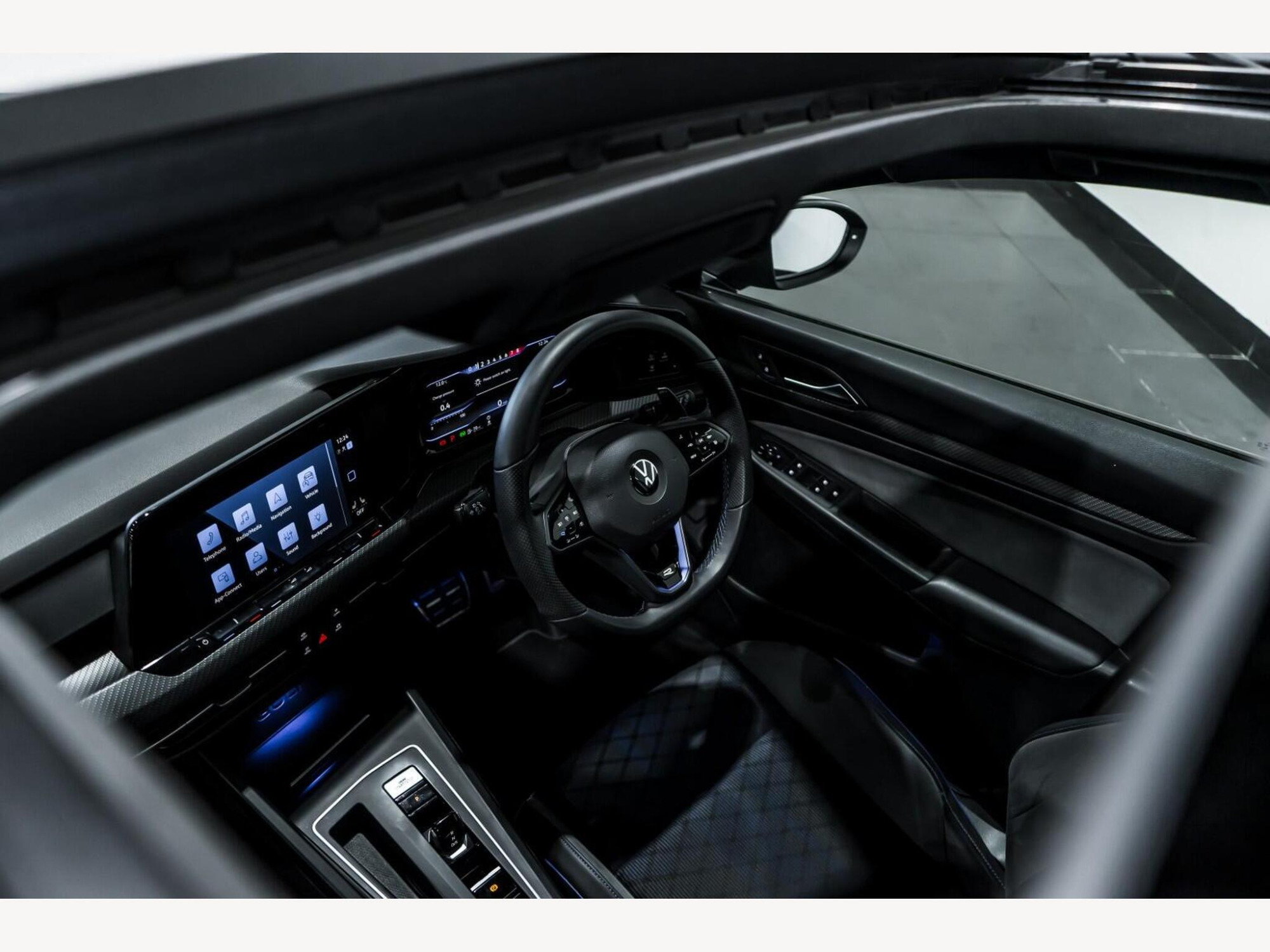 2022 Volkswagen GOLF image 12
