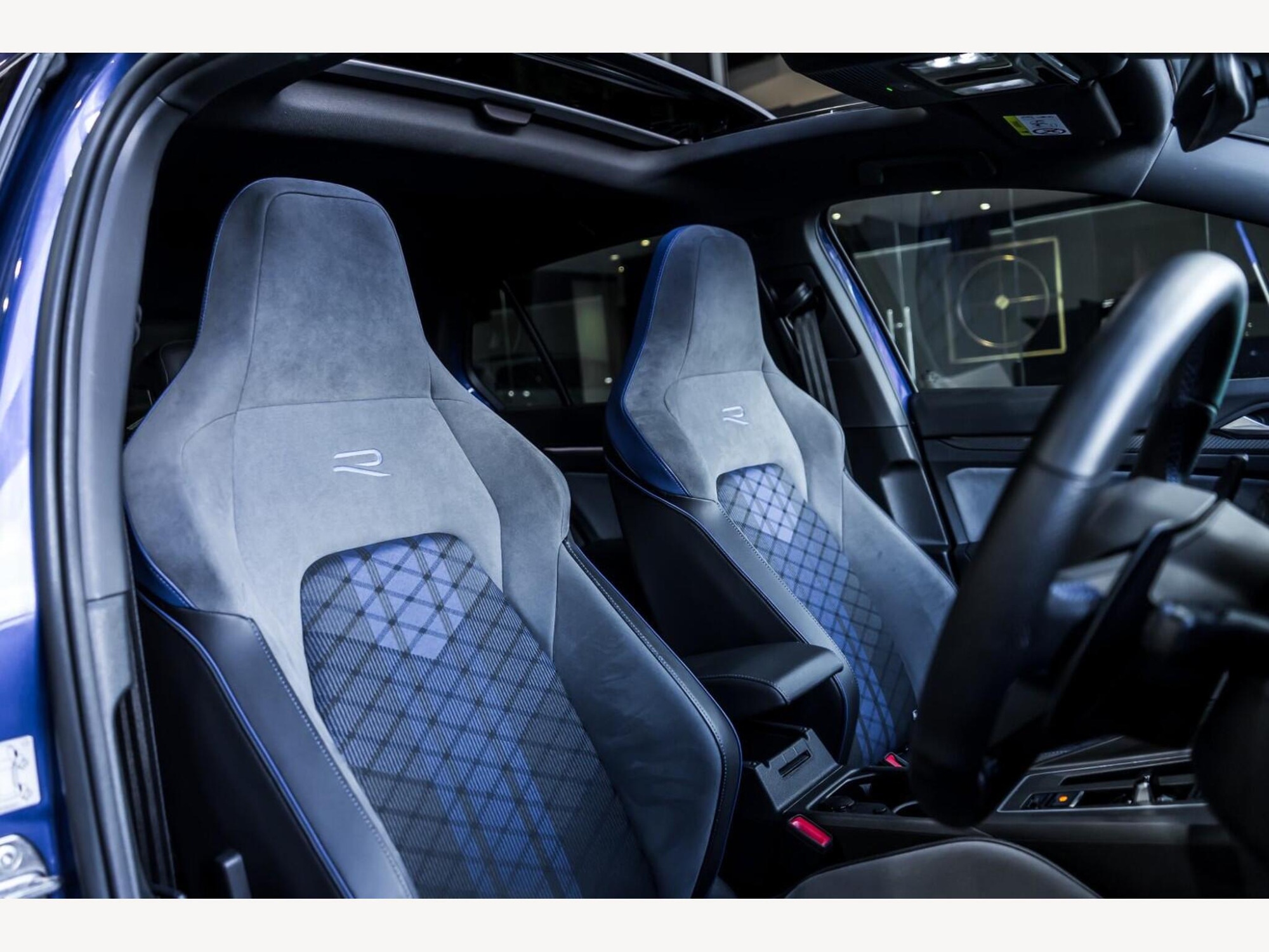 2022 Volkswagen GOLF image 13