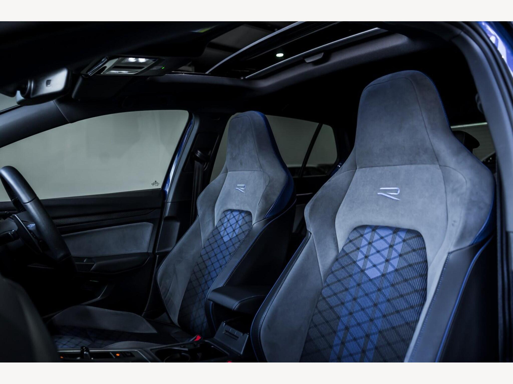2022 Volkswagen GOLF image 14