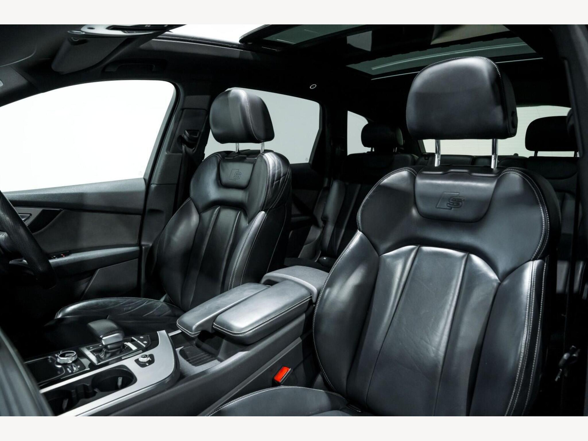 2018 Audi Q7 image 13