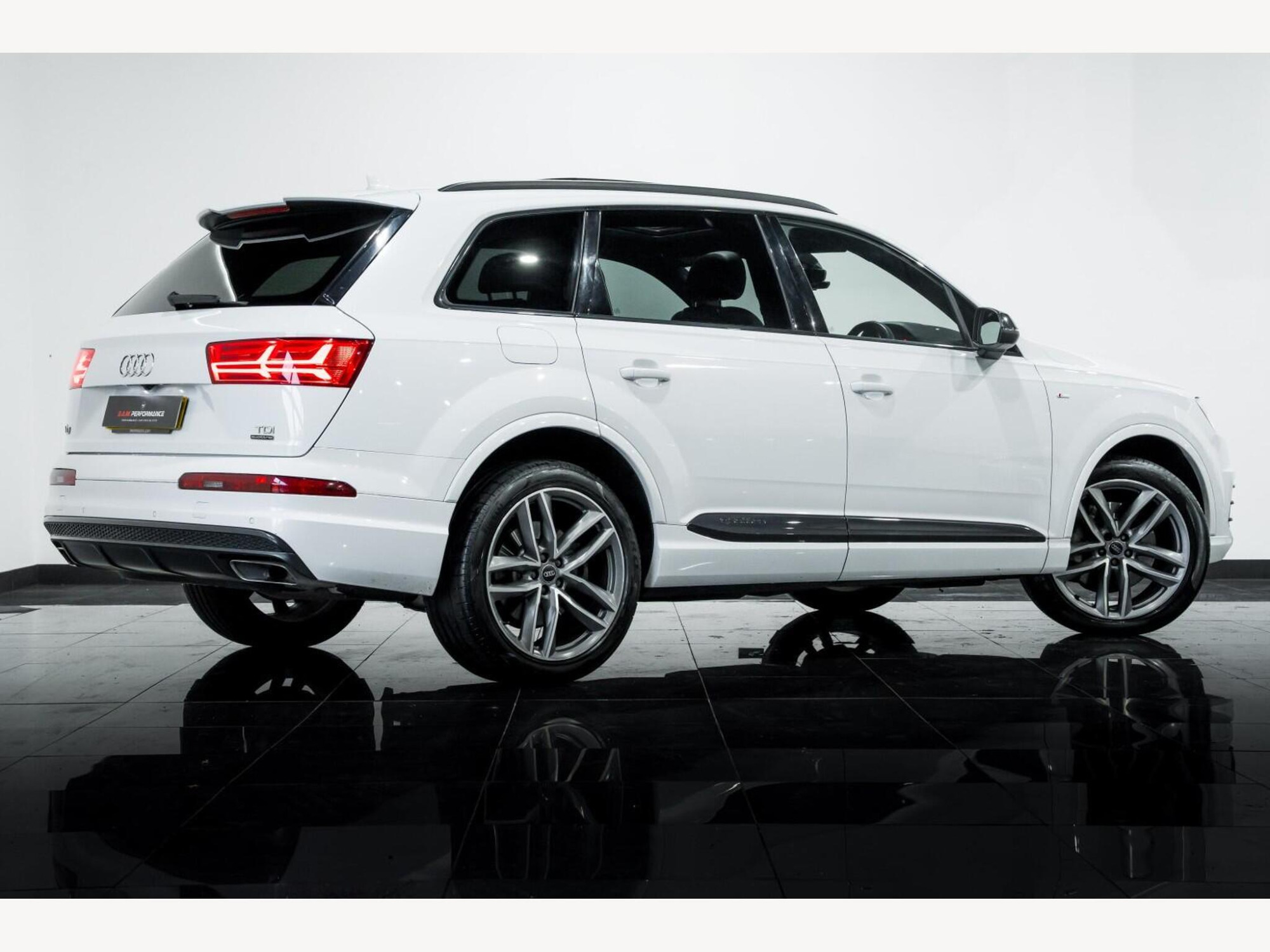 2018 Audi Q7 image 4