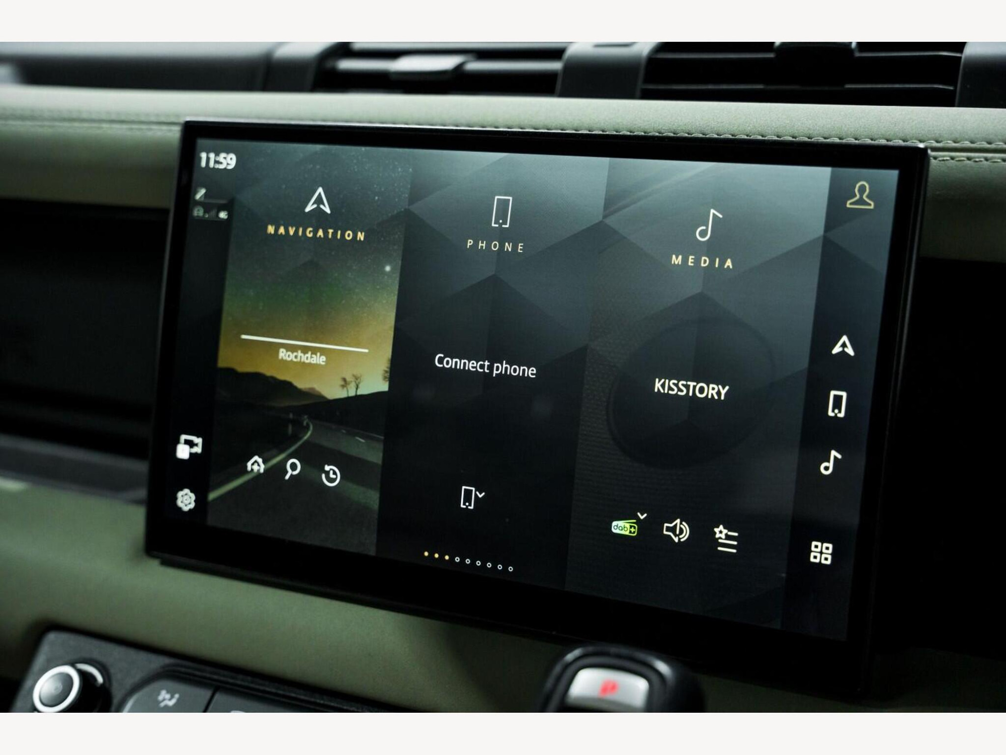 2022 Land Rover DEFENDER 110 image 23