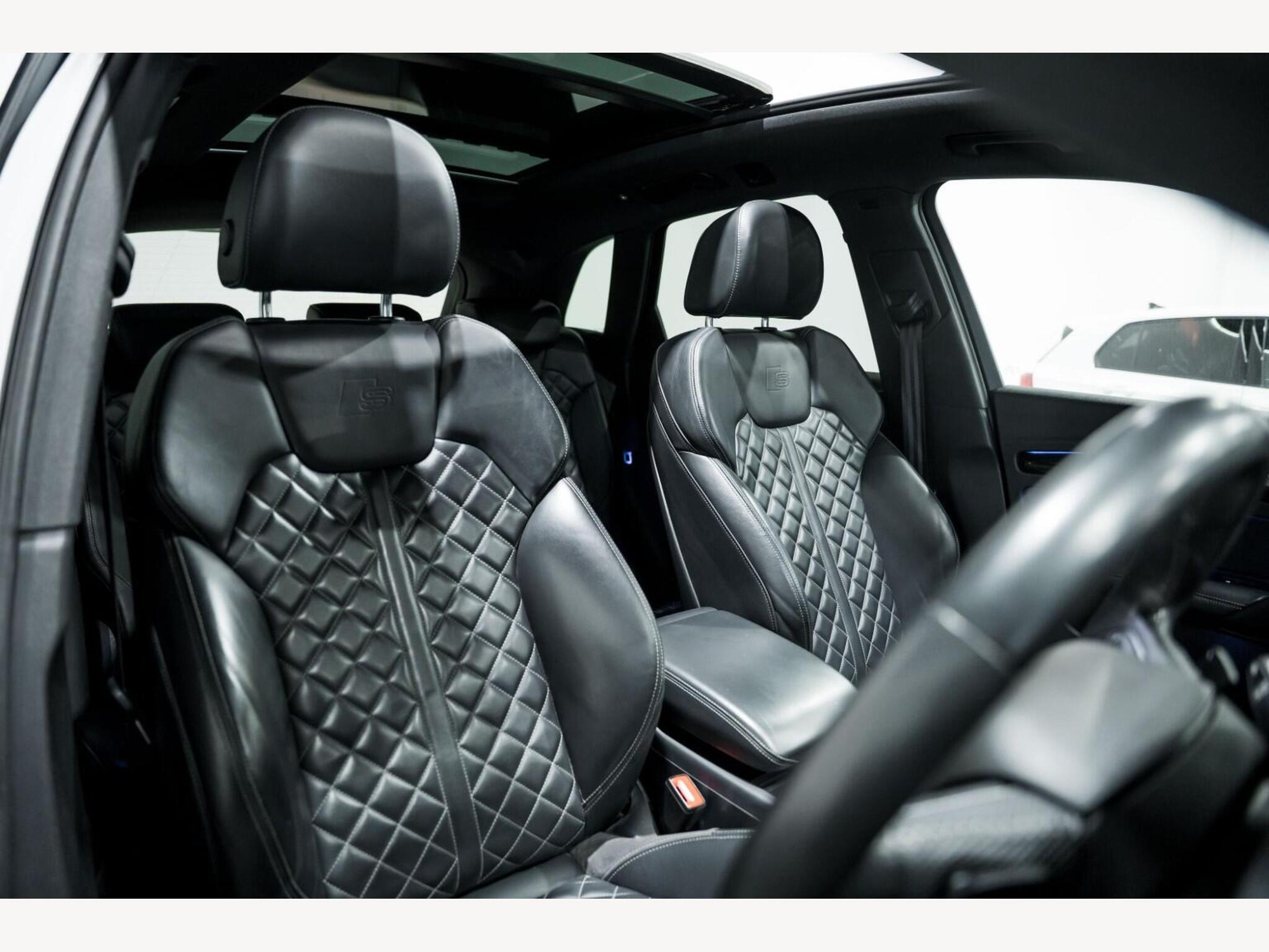 2019 Audi Q5 image 13