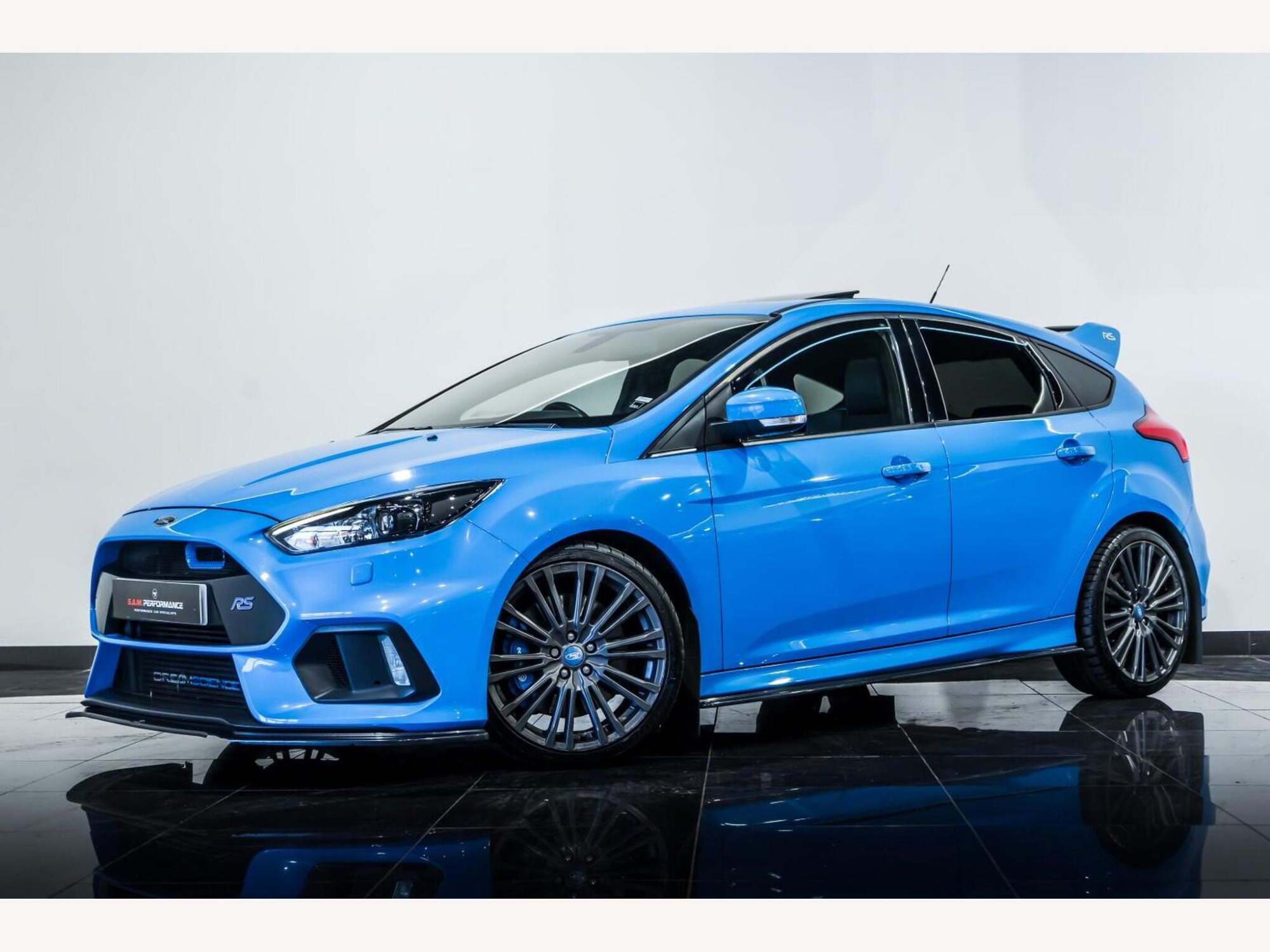2016 Ford FOCUS image 2