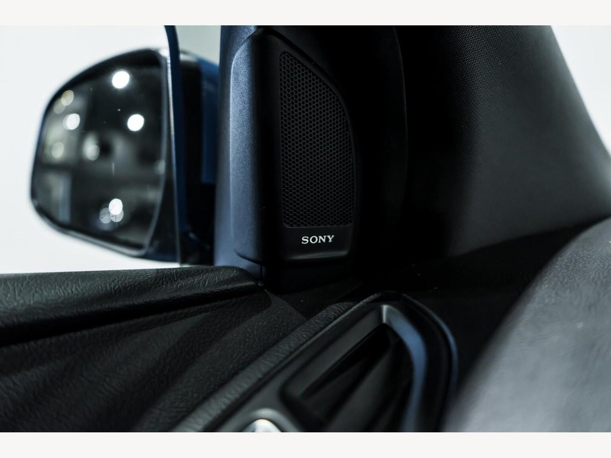 2016 Ford FOCUS image 16