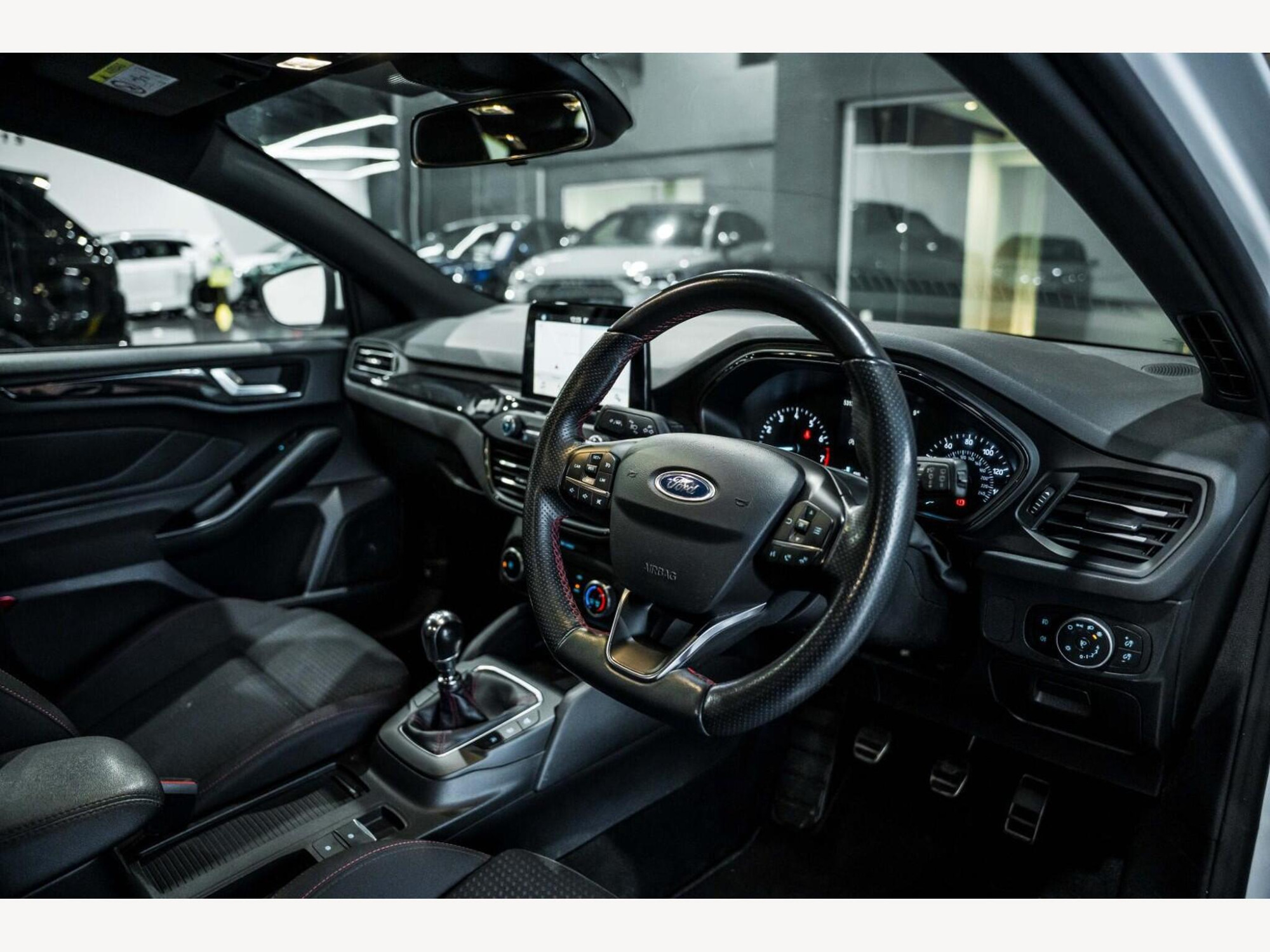 2019 Ford FOCUS image 9