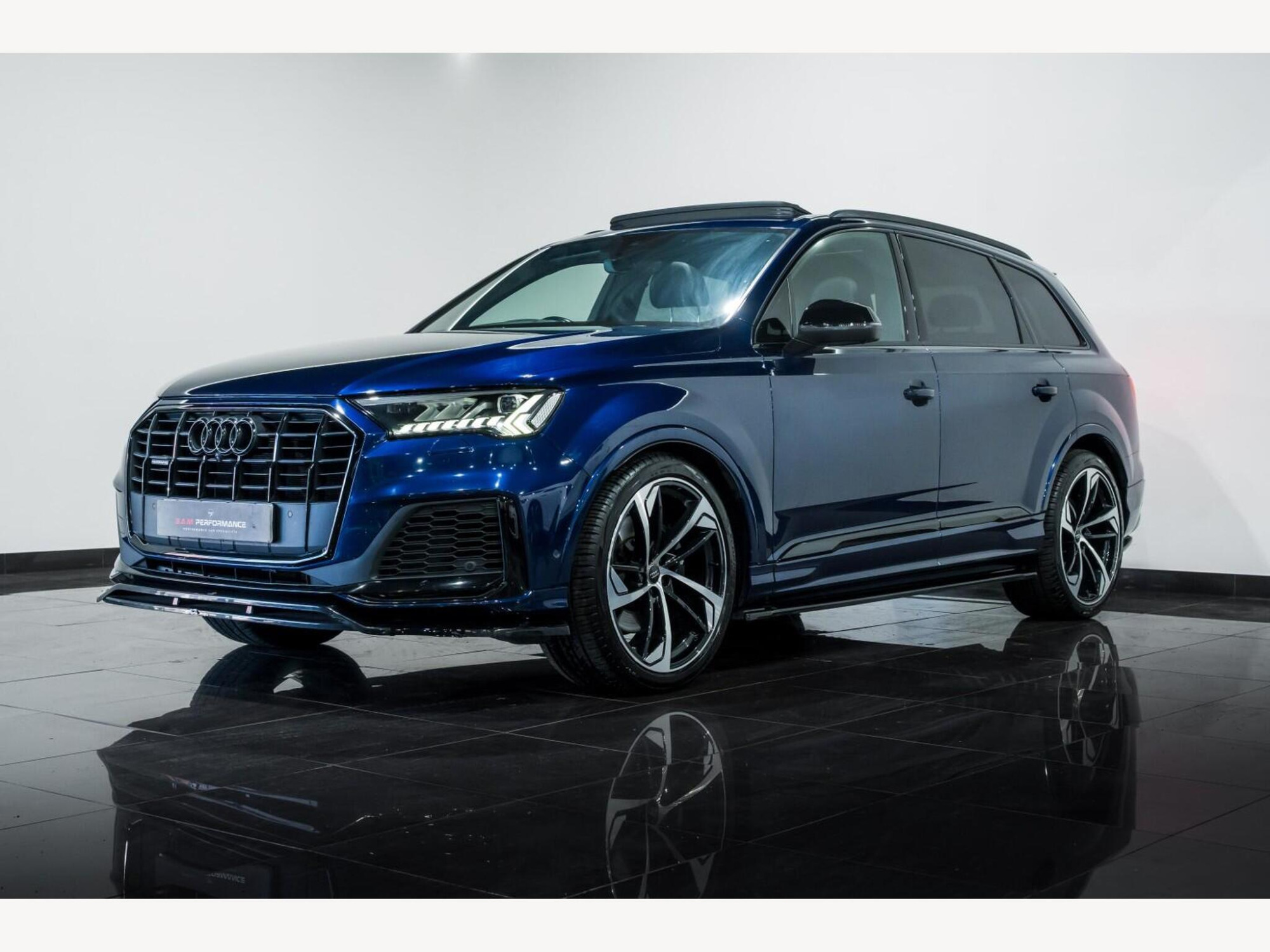 2020 Audi Q7 image 3