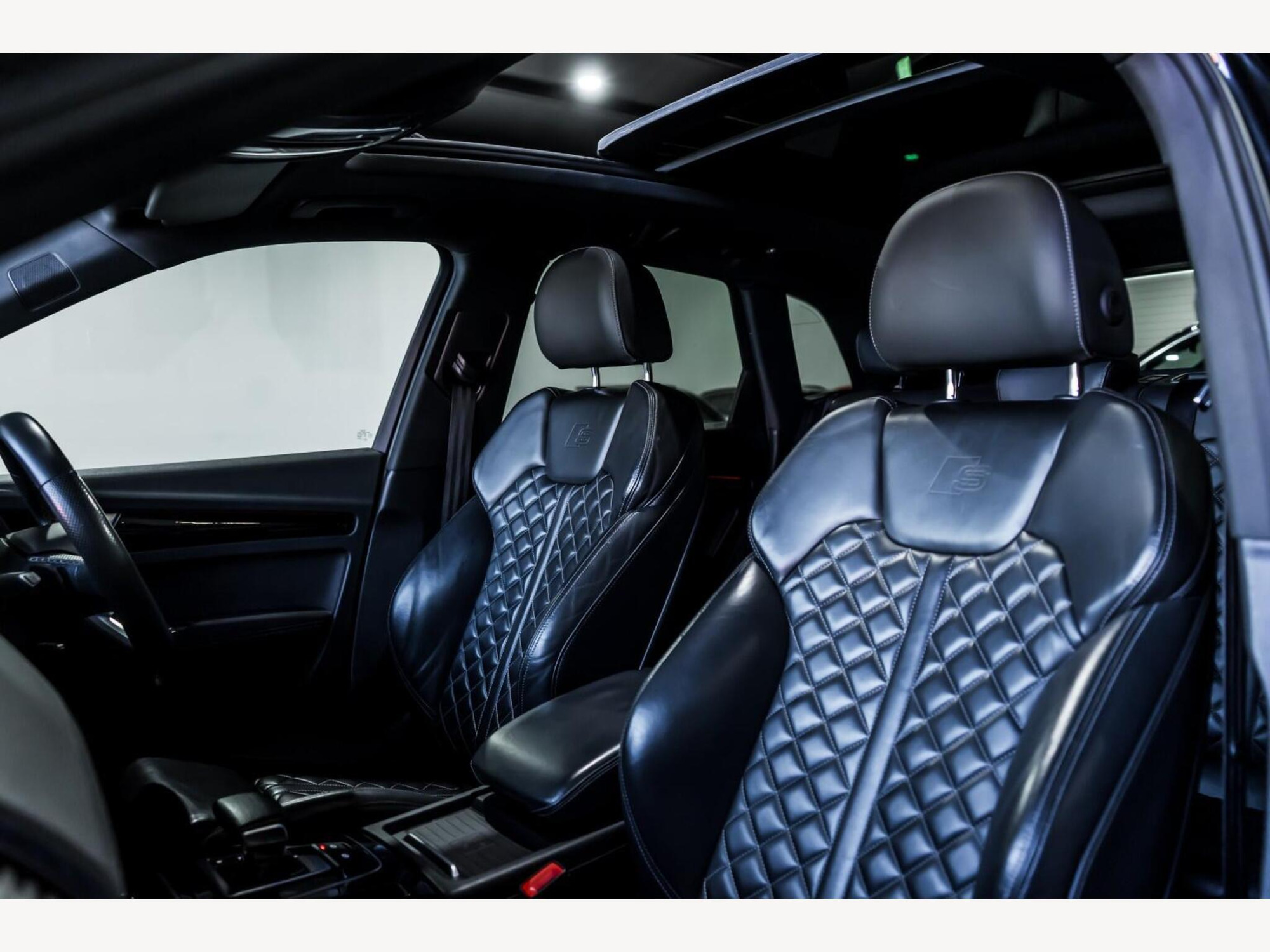 2021 Audi Q5 image 12