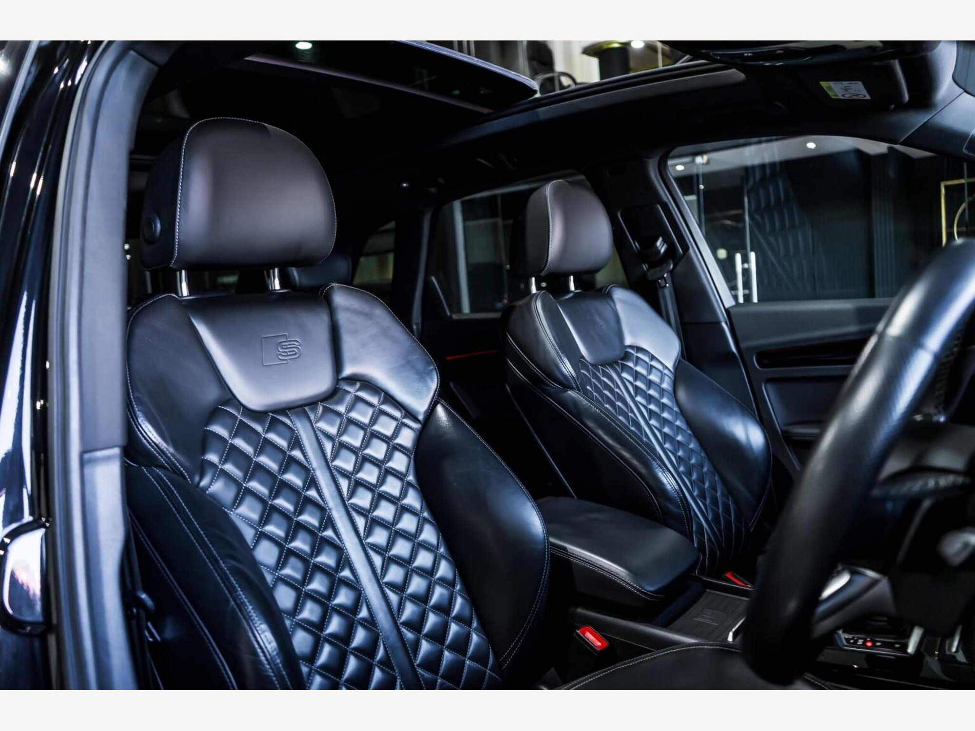 2021 Audi Q5 image 11