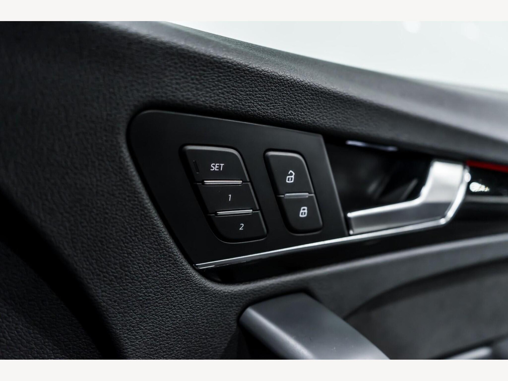 2021 Audi Q5 image 24