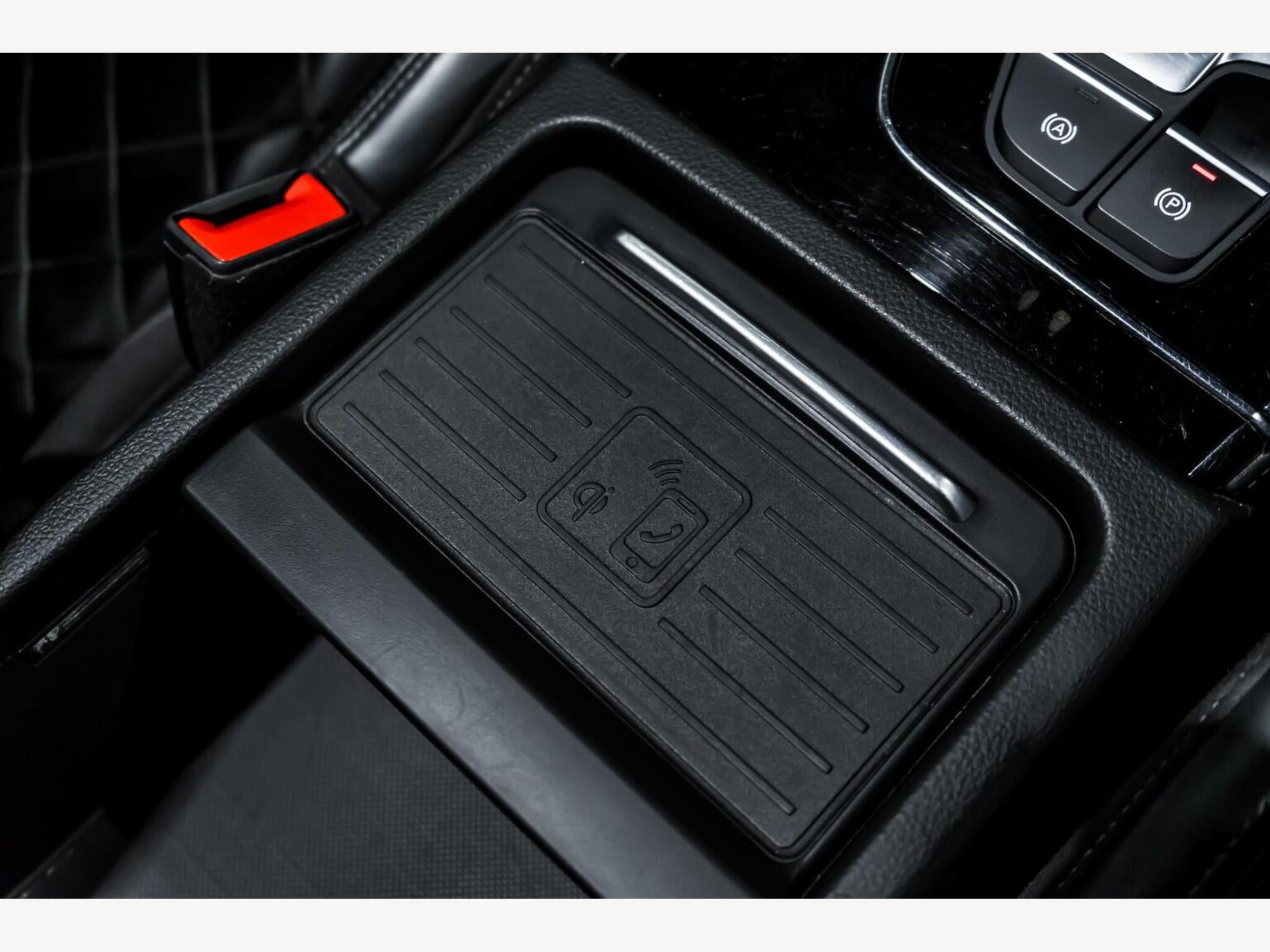 2021 Audi Q5 image 26